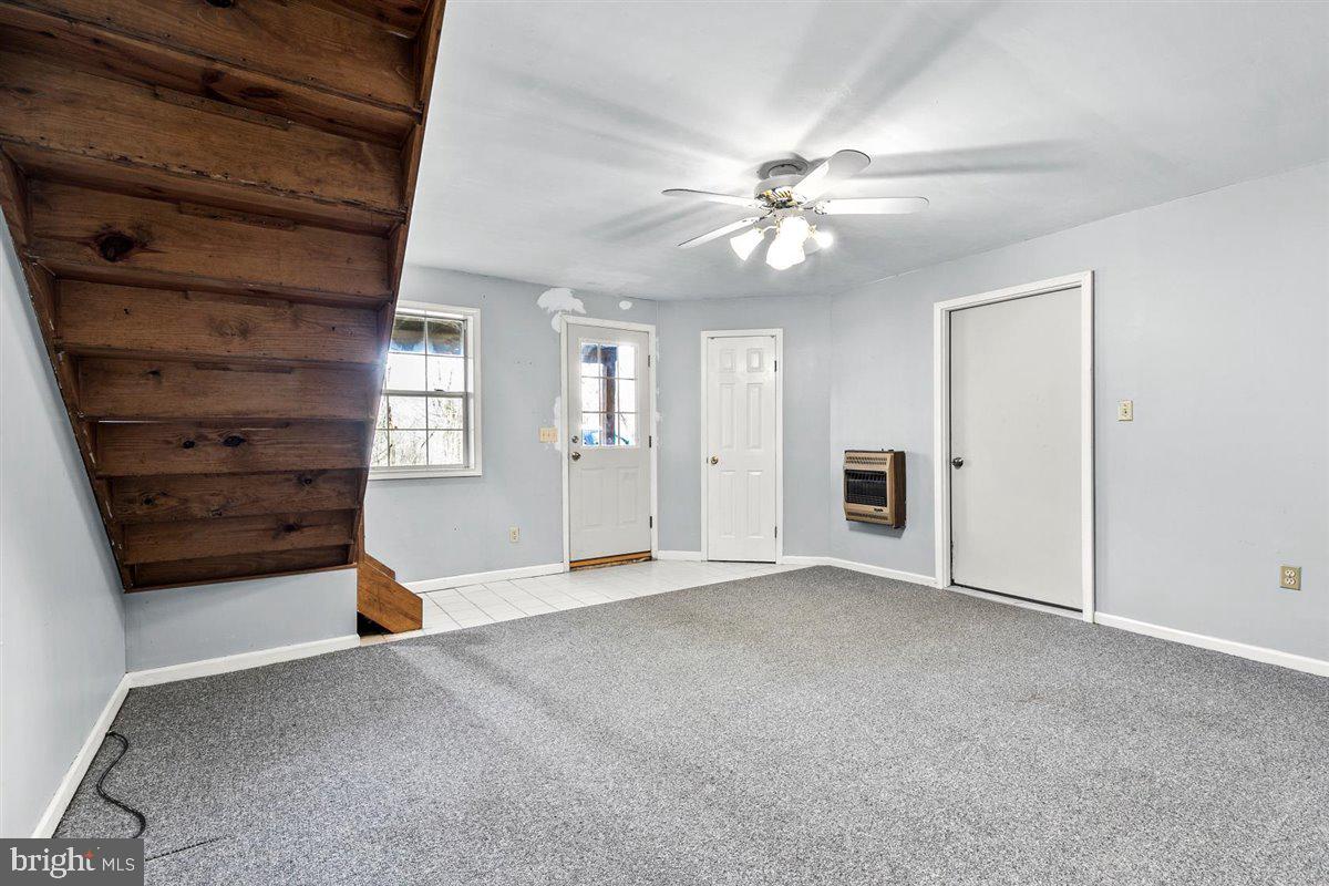 LAKEWOOD ESTATES - Residential