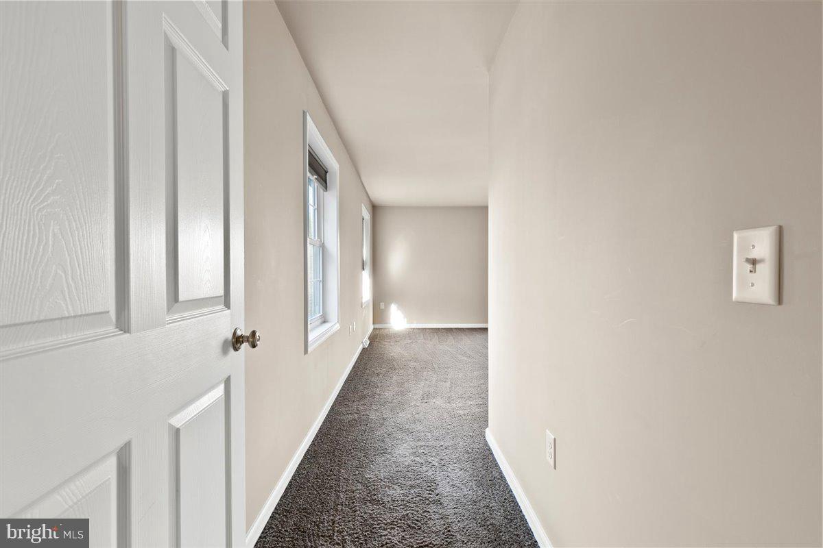 LAKEWOOD ESTATES - Residential