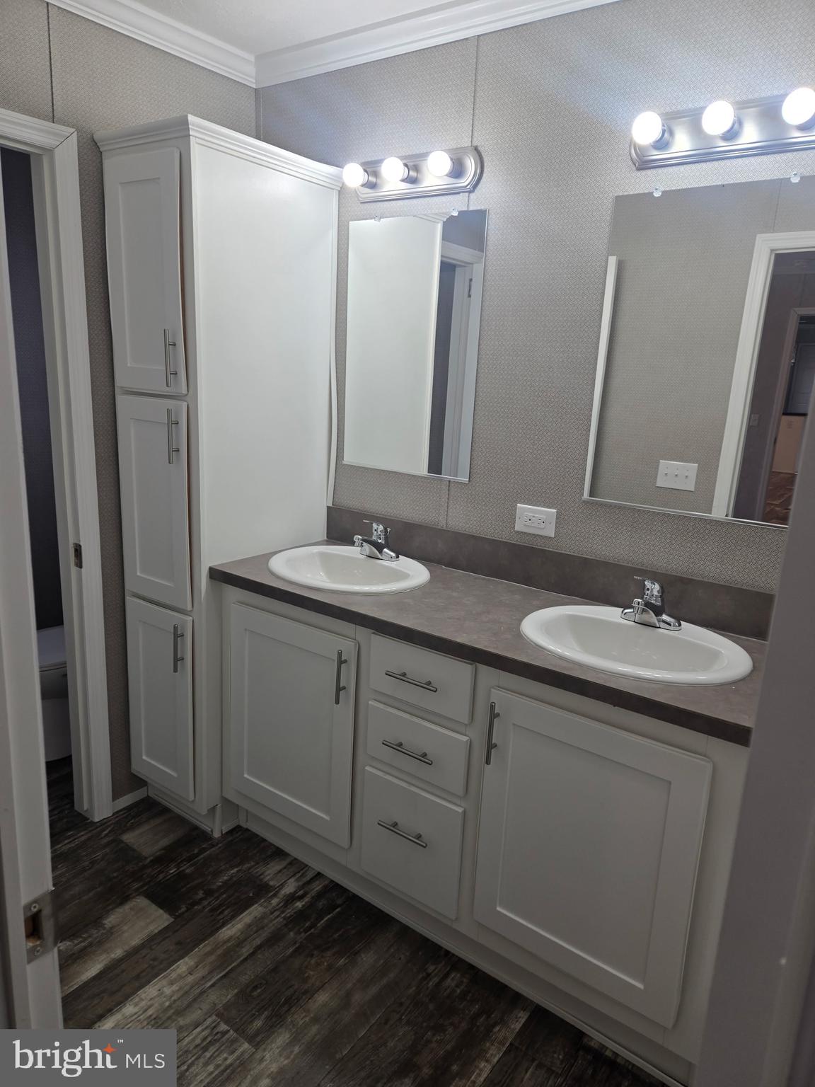 CEDARVILLE MOBILE HOME PARK - Residential