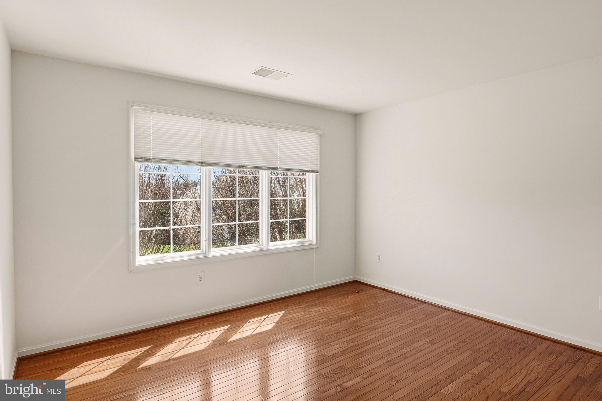 EMERSON - Residential