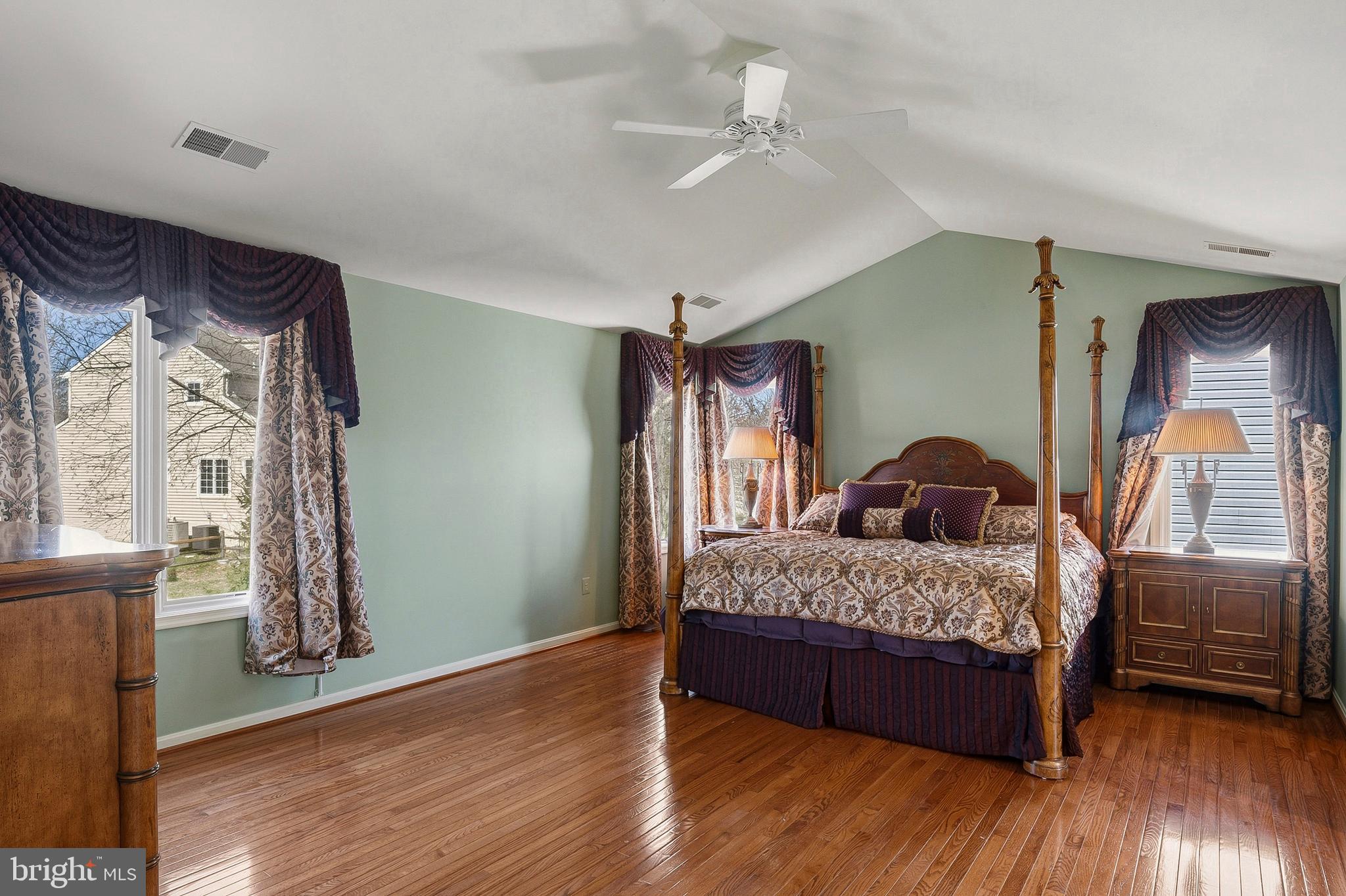 EMERSON - Residential