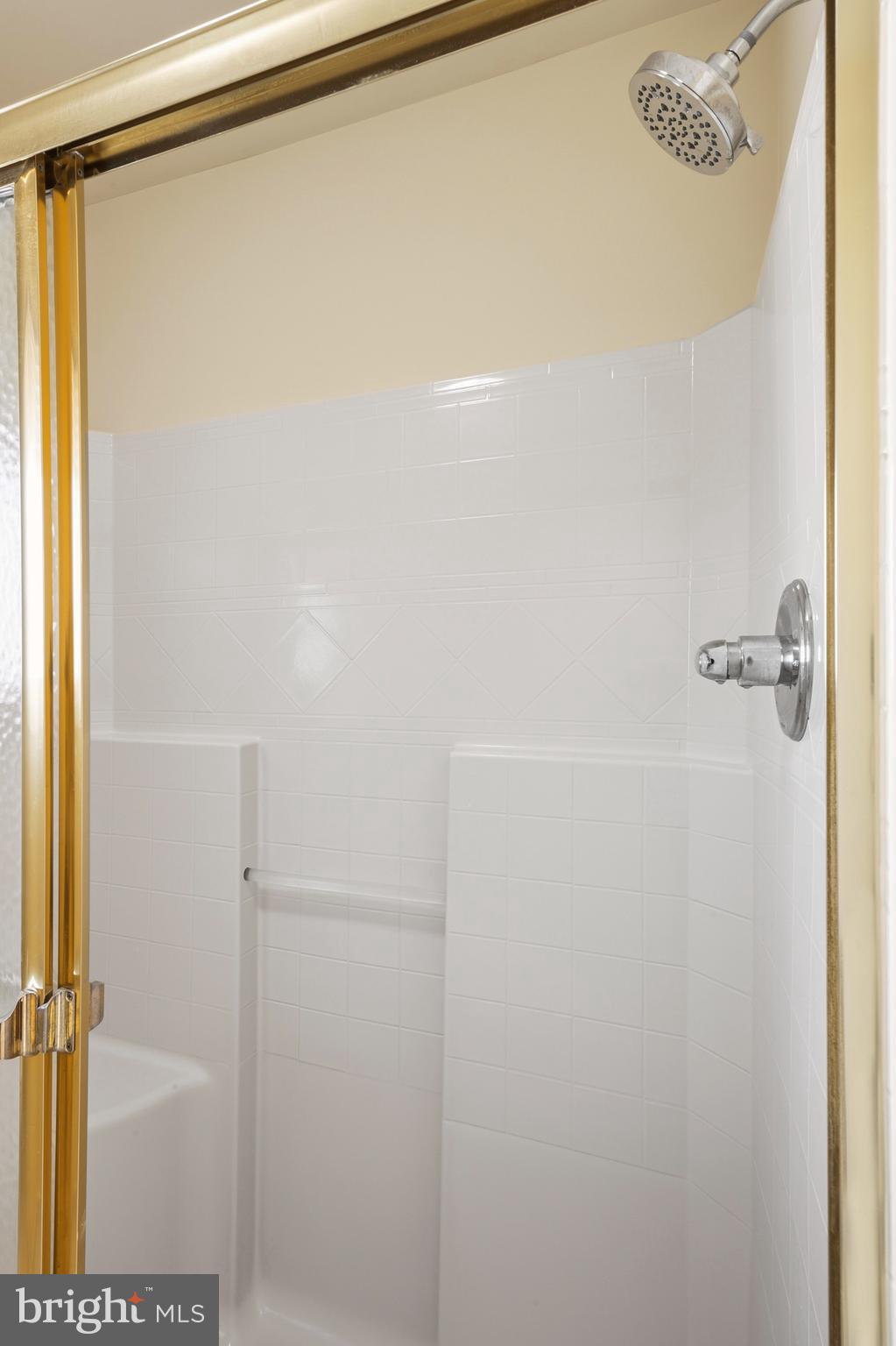 EMERSON - Residential