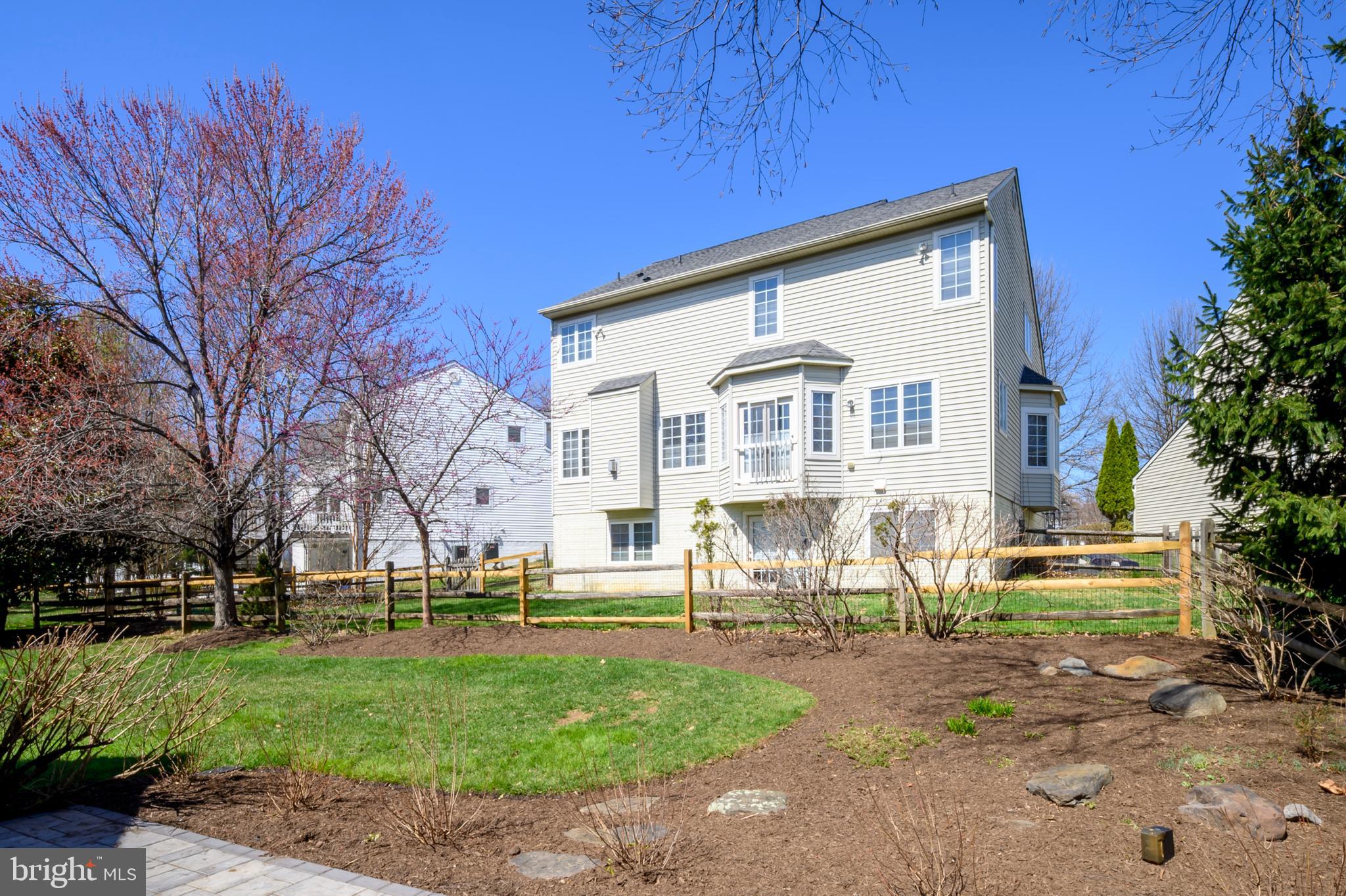 EMERSON - Residential