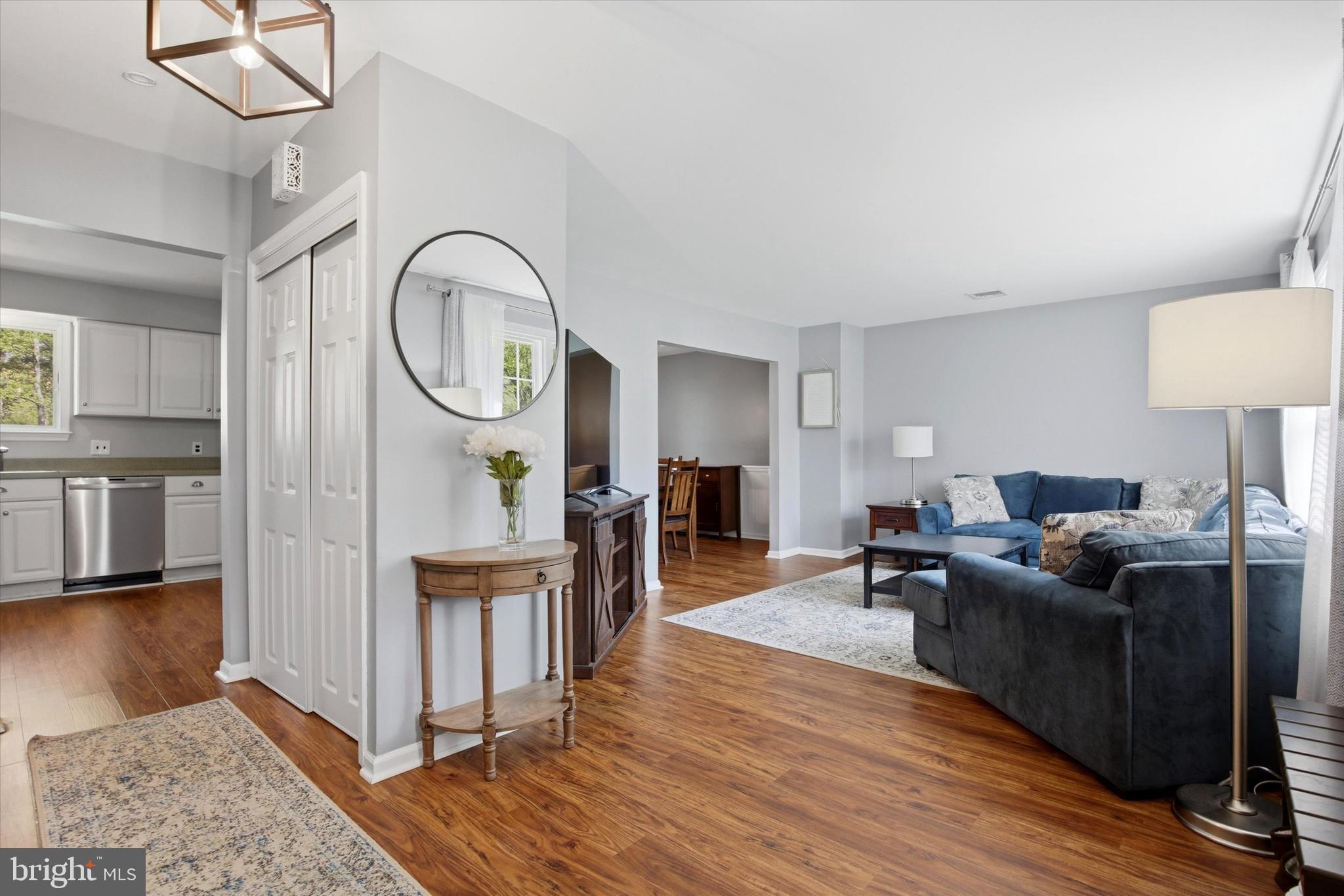 TOWER HILL - Residential