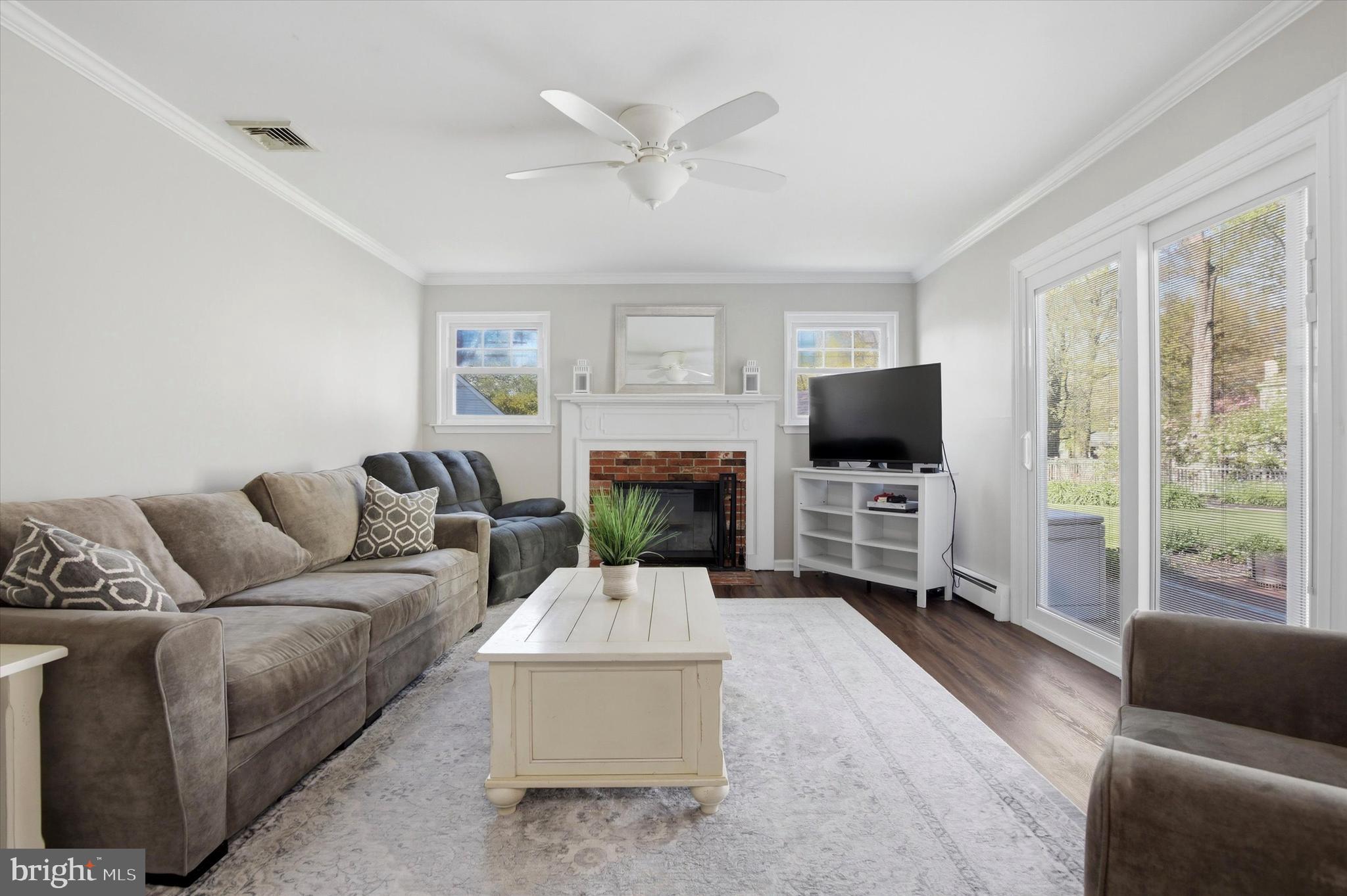 TOWER HILL - Residential