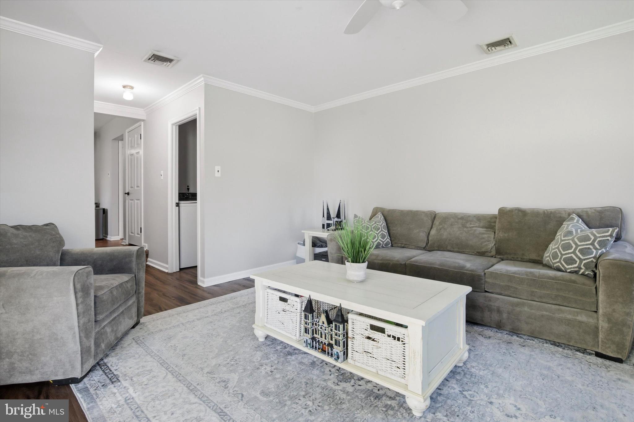 TOWER HILL - Residential