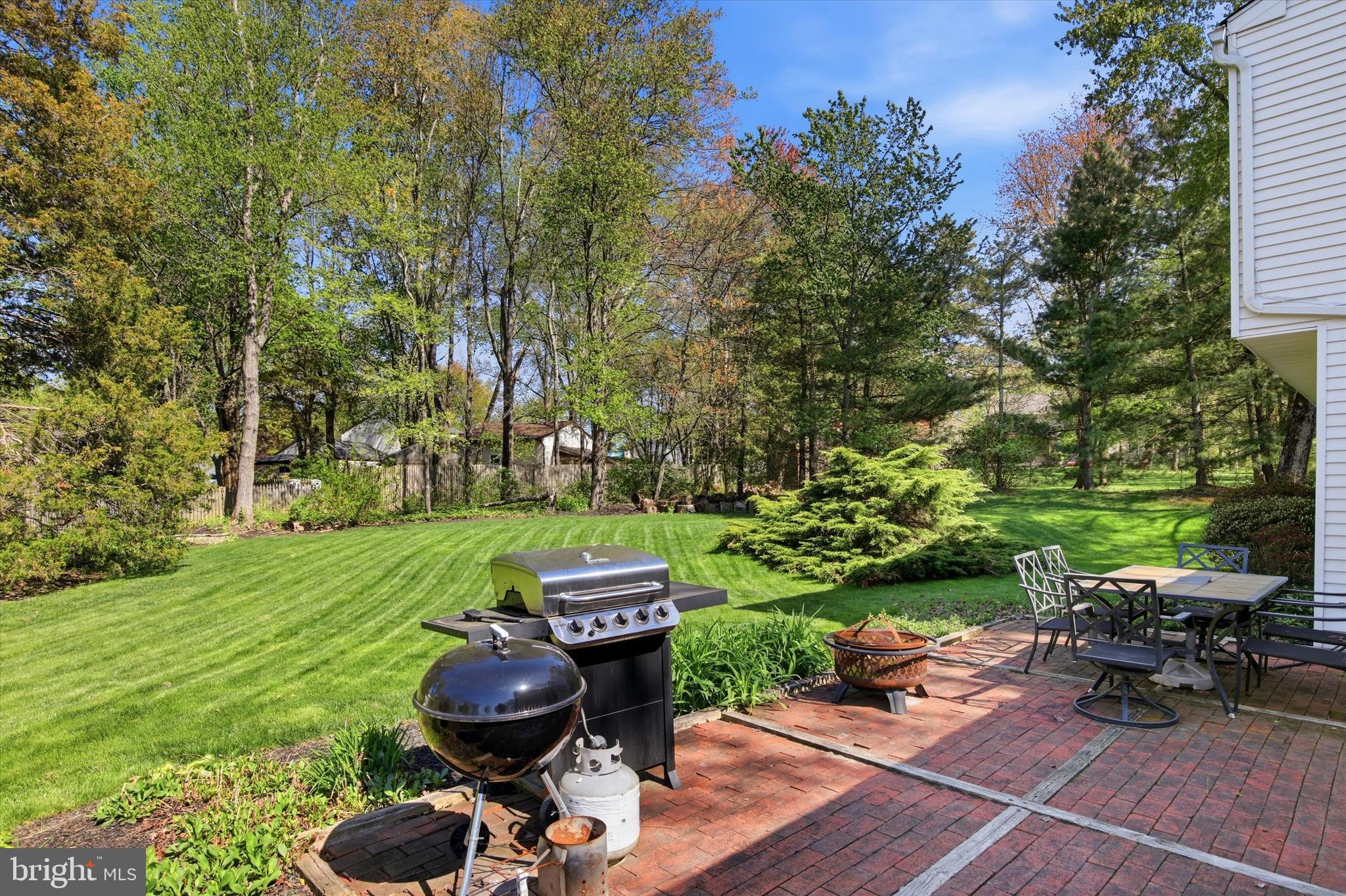 TOWER HILL - Residential