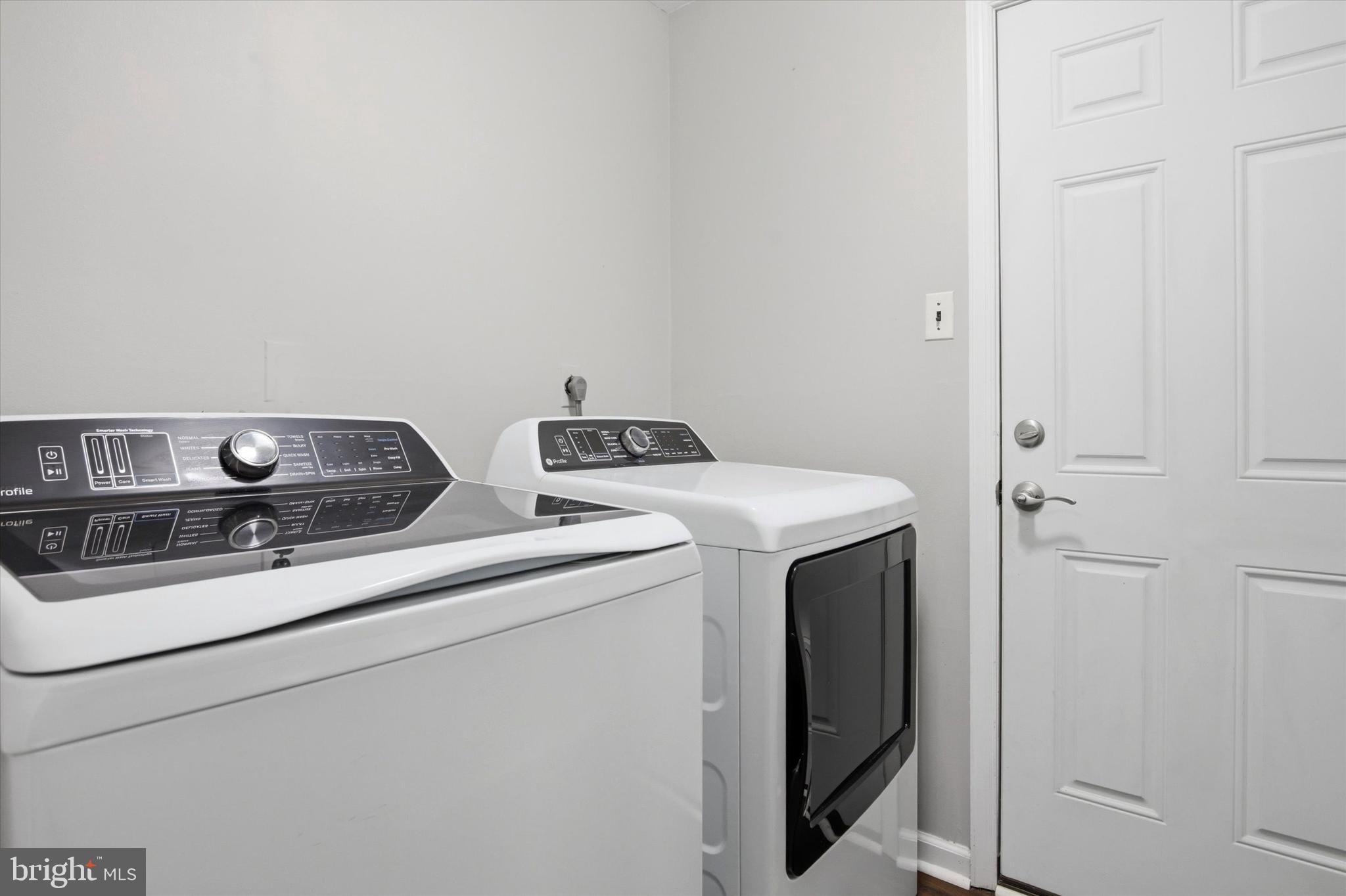 TOWER HILL - Residential