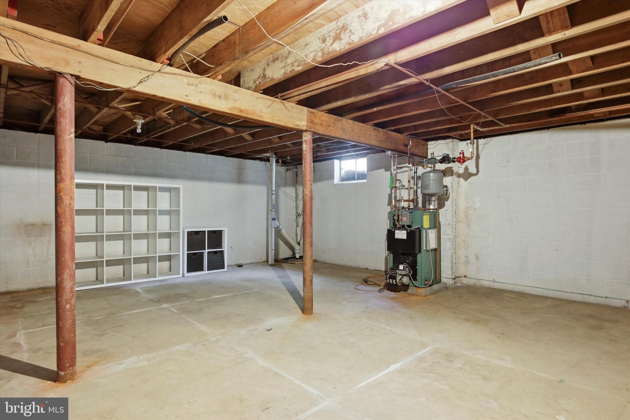 TOWER HILL - Residential