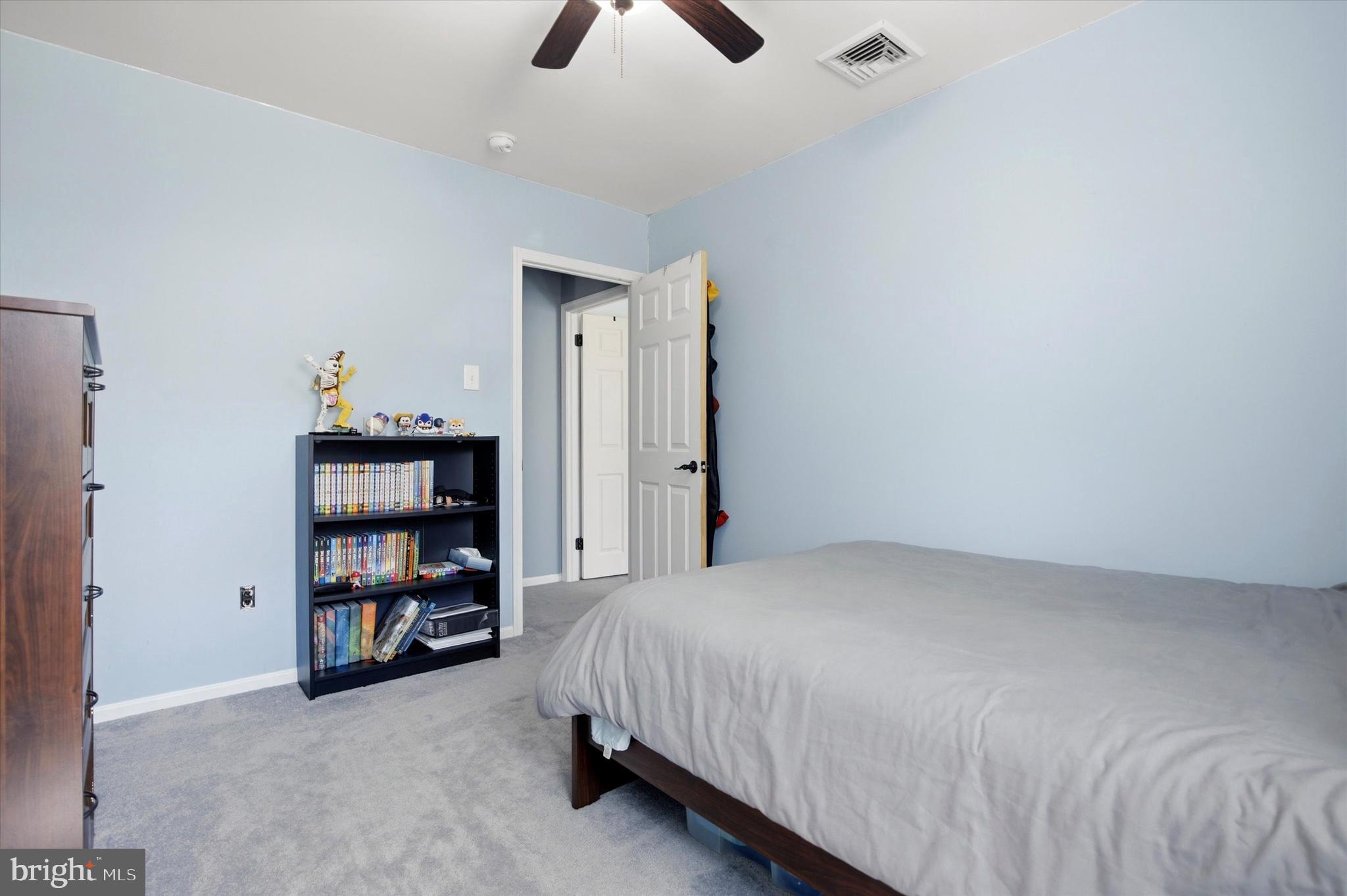 TOWER HILL - Residential