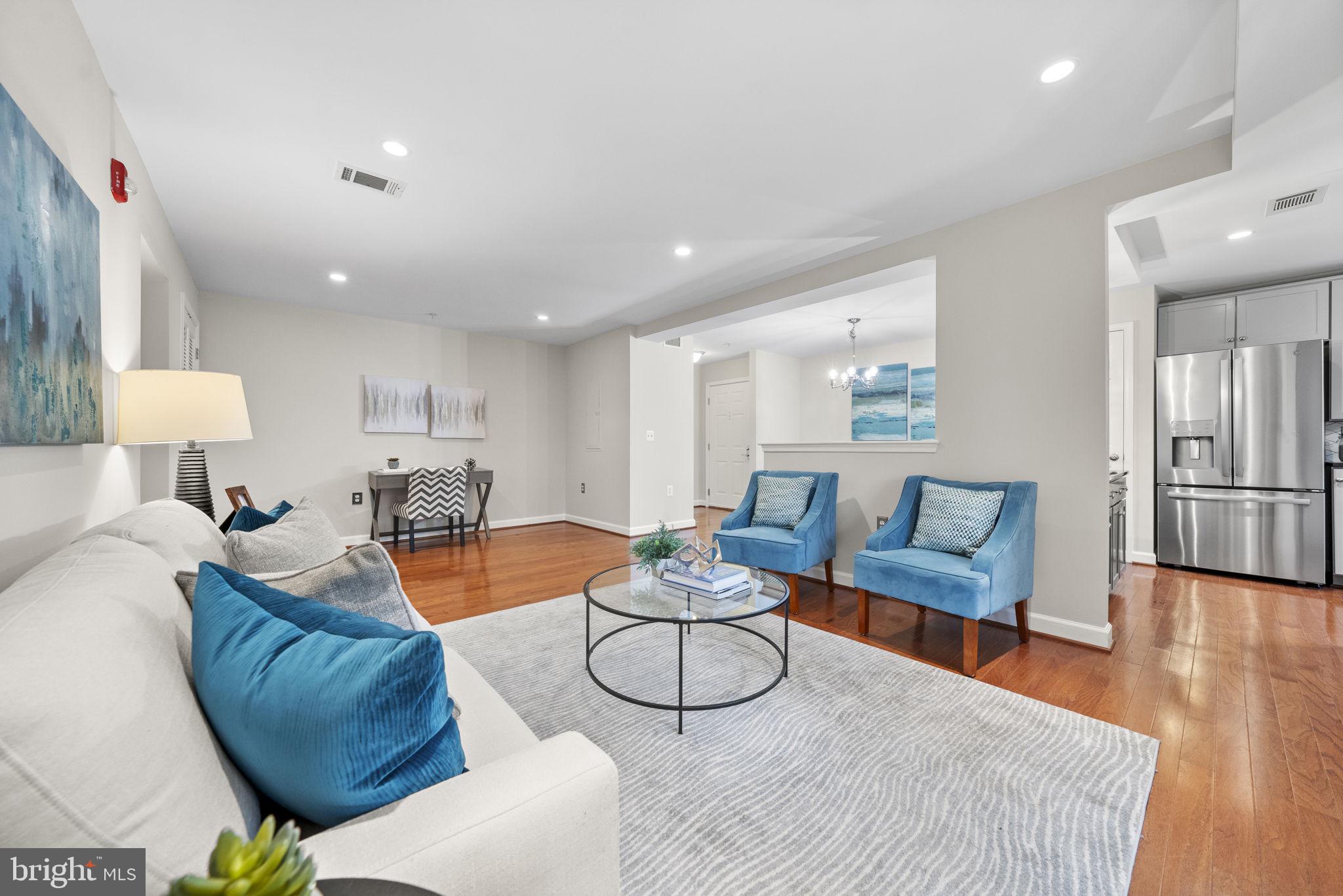 WEST VILLAGE OF SHIRLINGTON - Residential