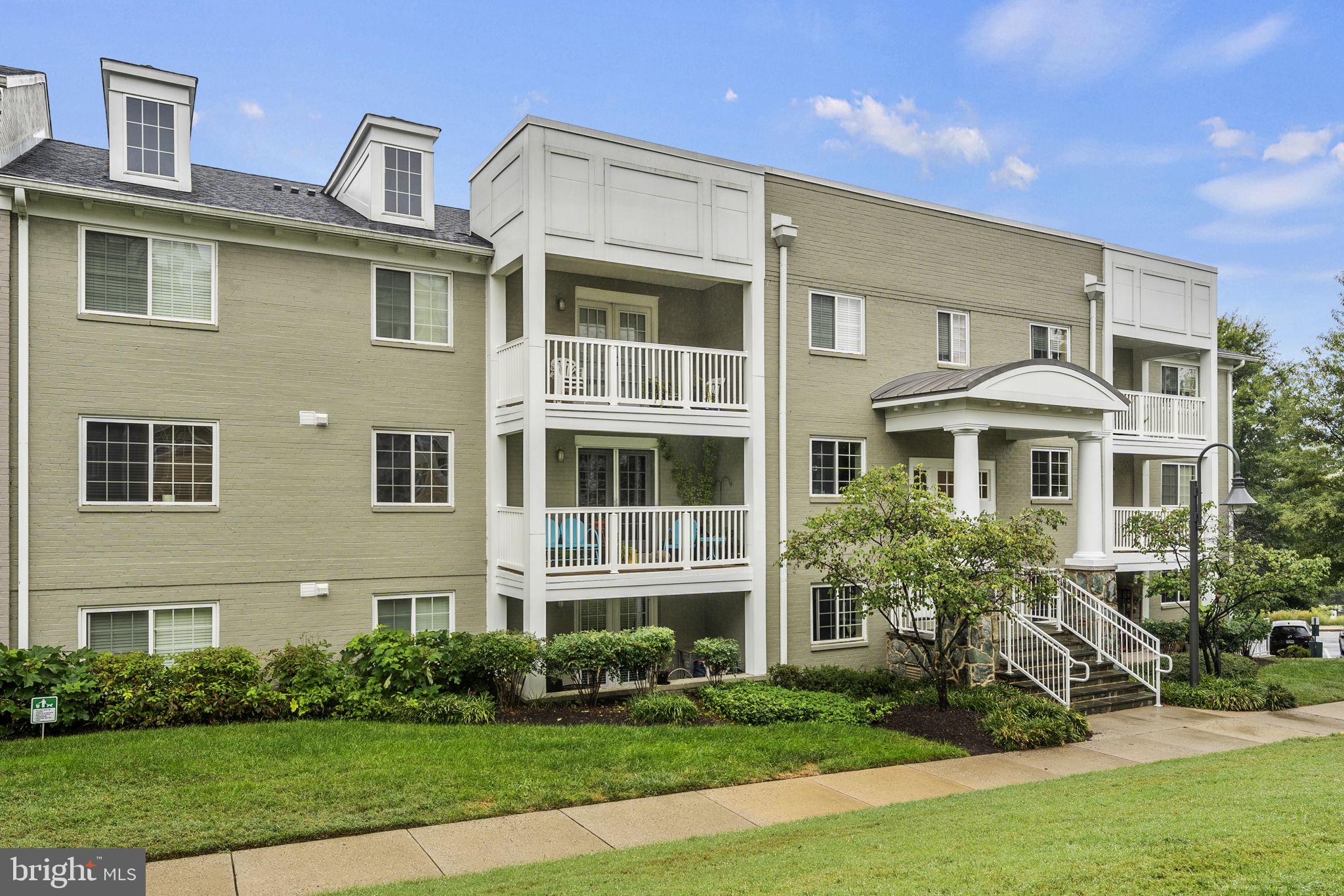 WEST VILLAGE OF SHIRLINGTON - Residential