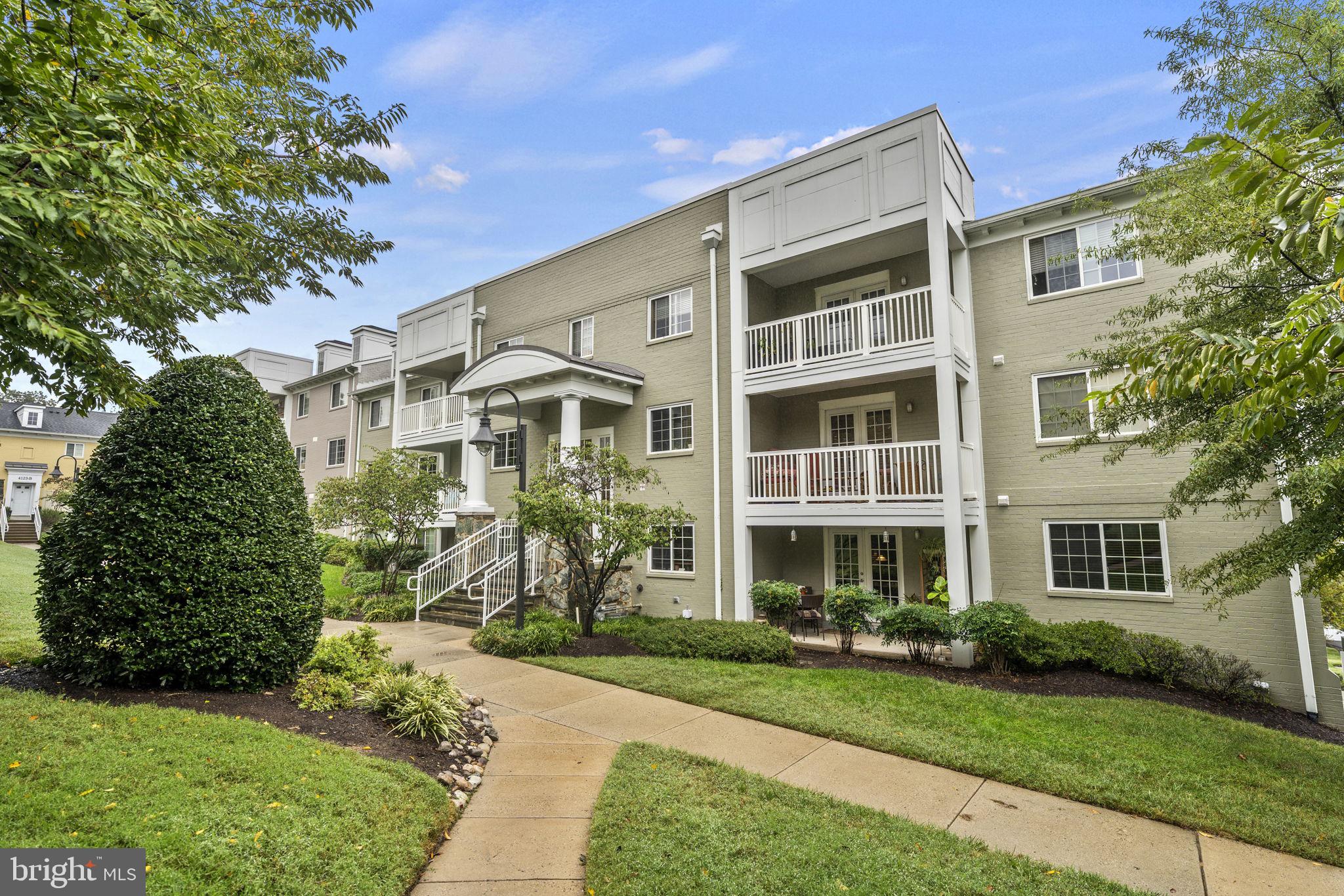 WEST VILLAGE OF SHIRLINGTON - Residential