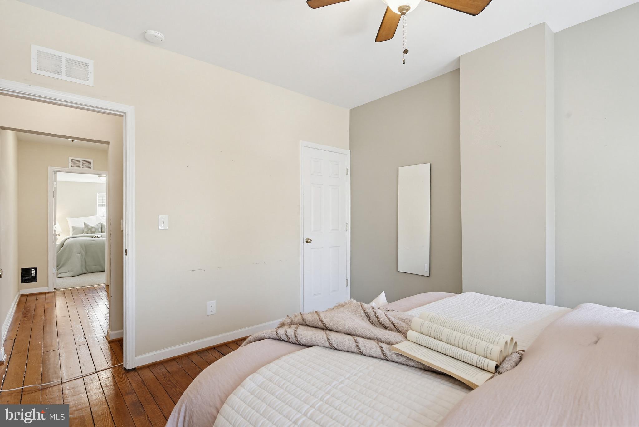 RIVERSIDE - Residential