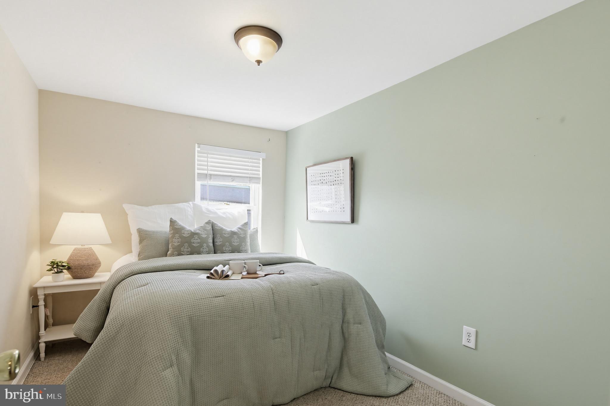 RIVERSIDE - Residential