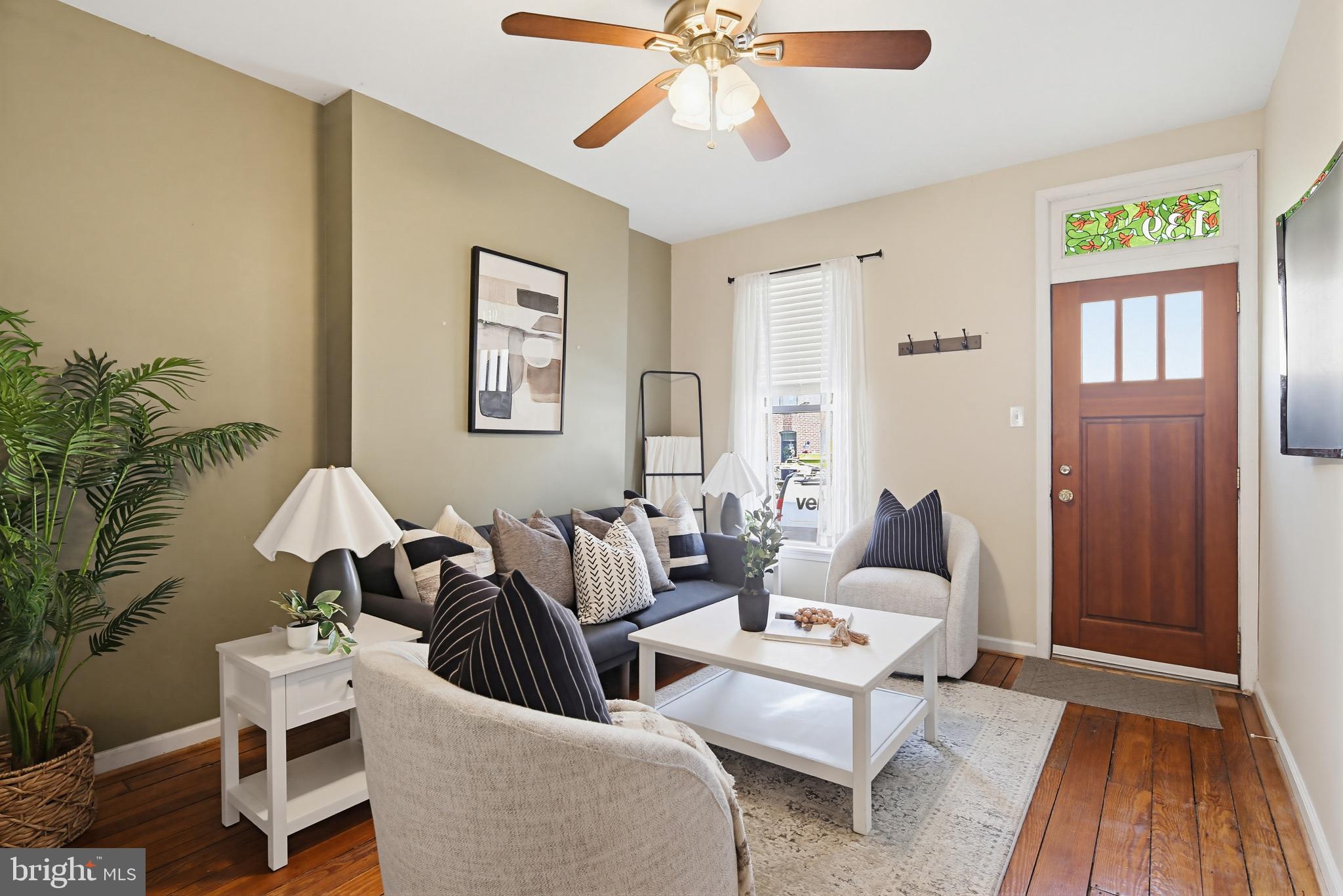 RIVERSIDE - Residential