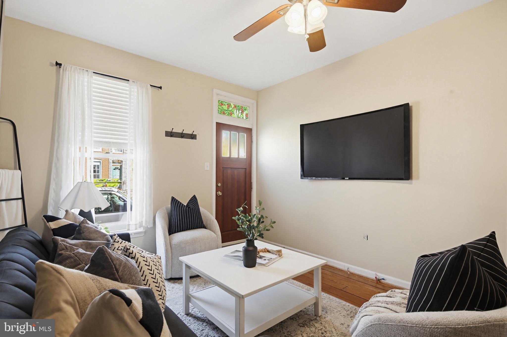 RIVERSIDE - Residential