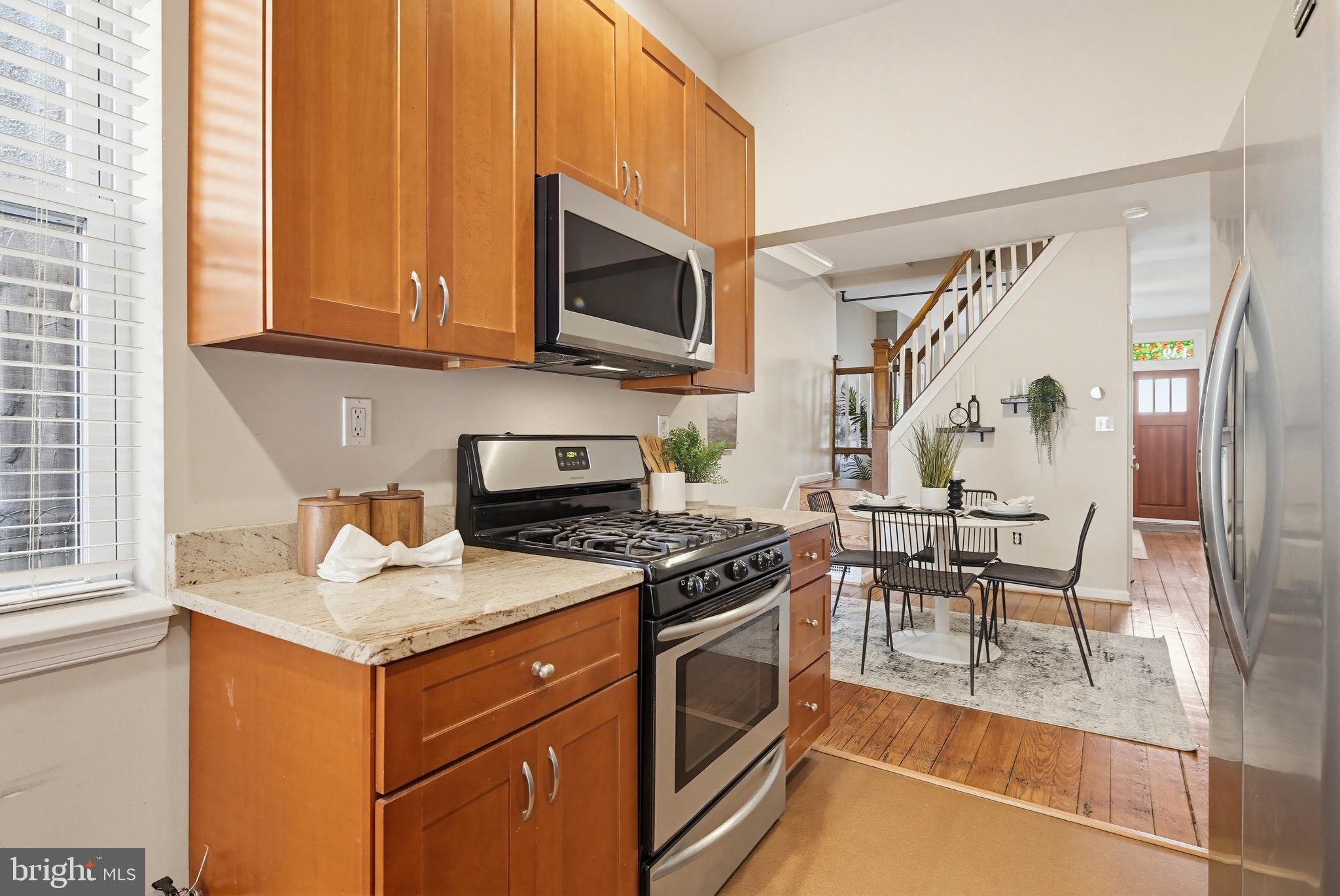 RIVERSIDE - Residential