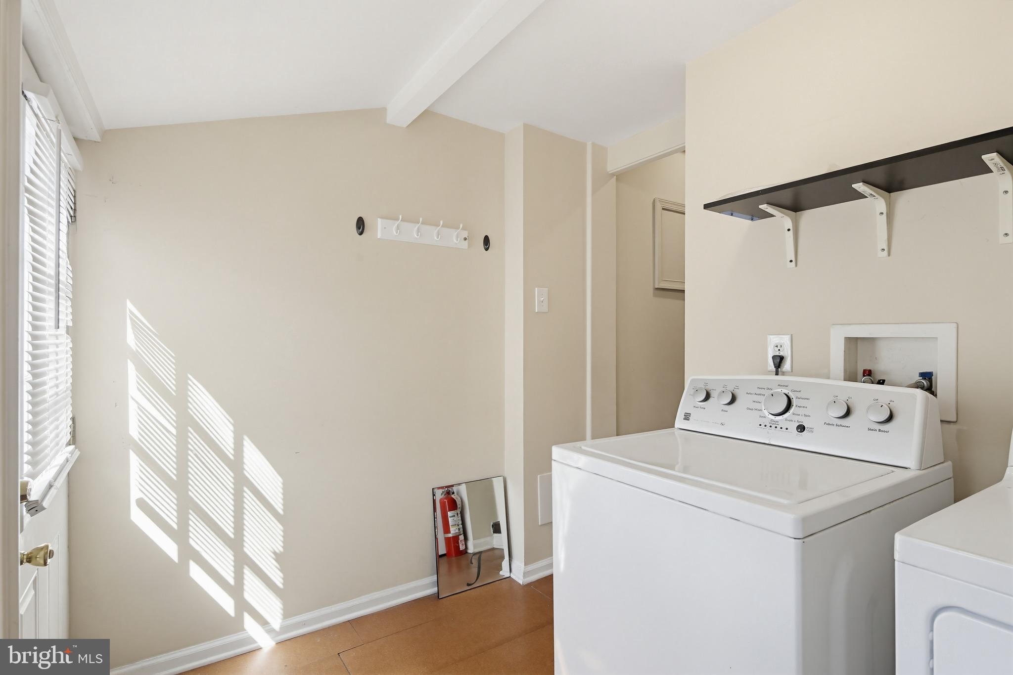 RIVERSIDE - Residential