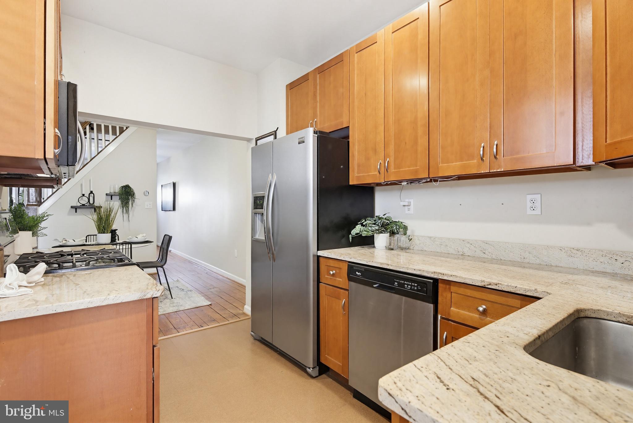 RIVERSIDE - Residential