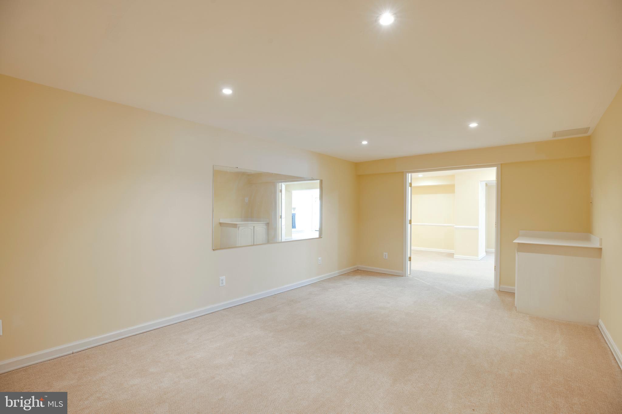 VIRGINIA RUN - Residential