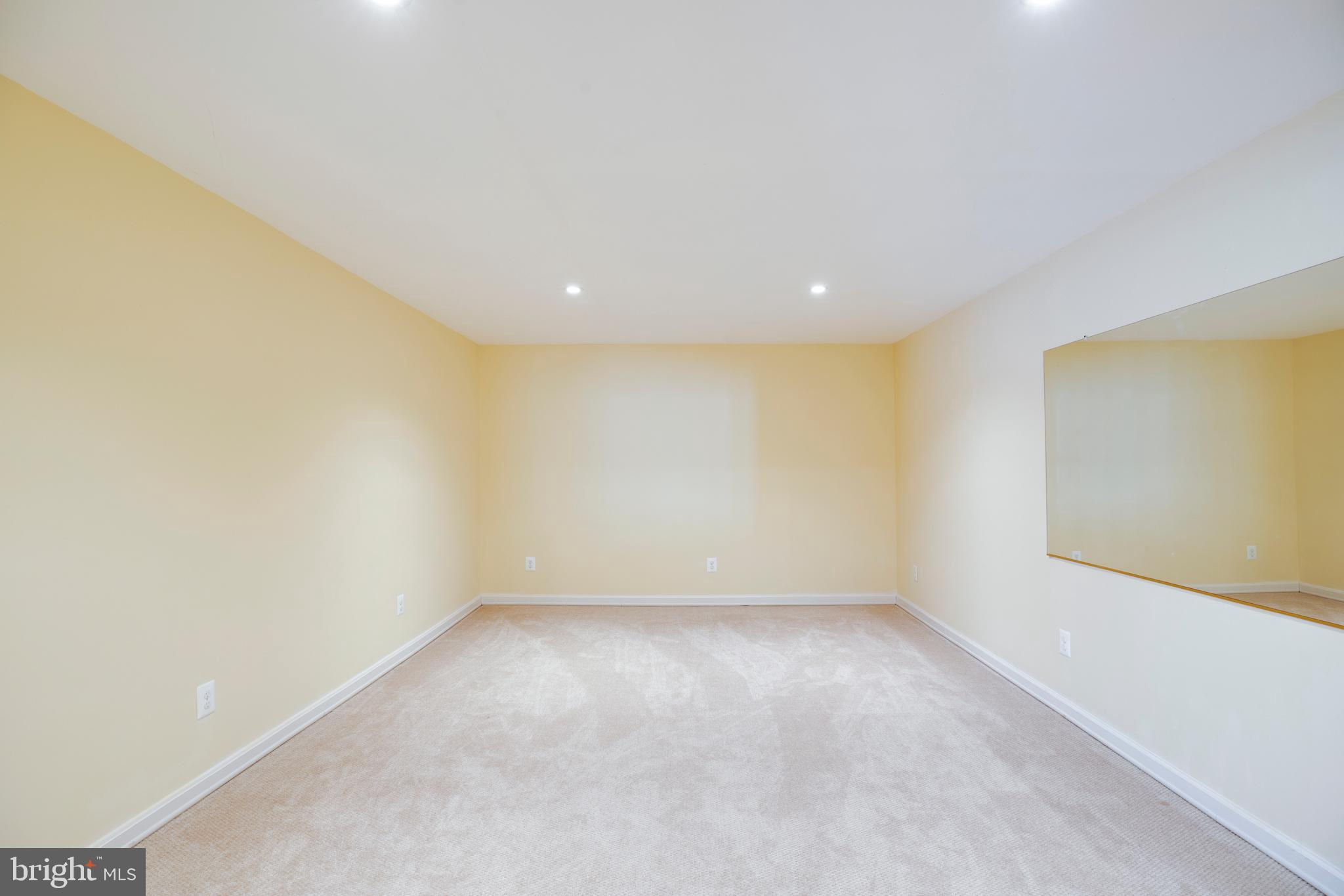 VIRGINIA RUN - Residential