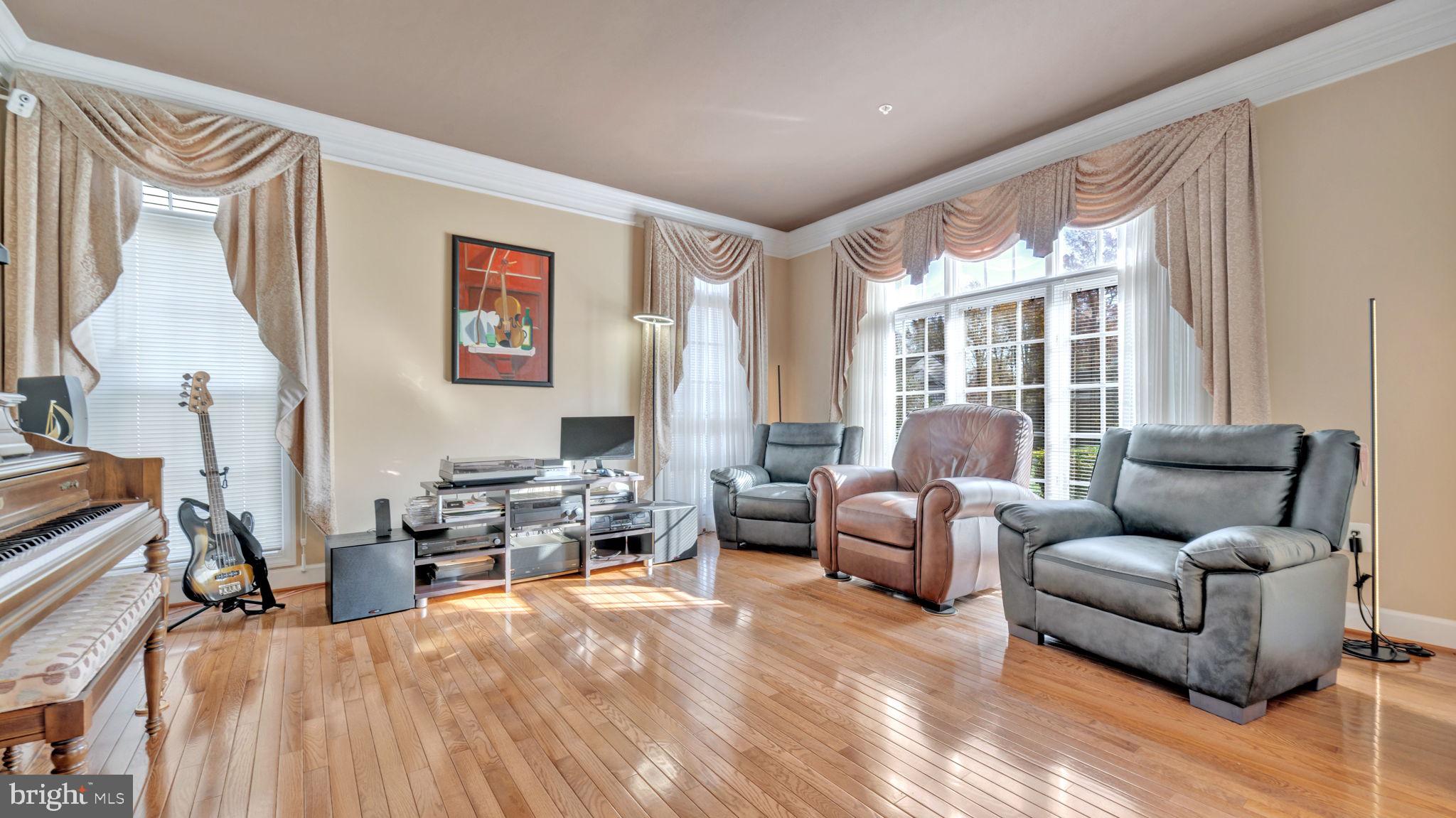 WOODMORE NORTH - Residential