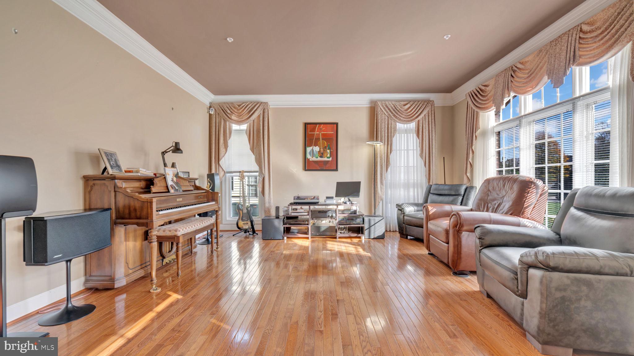 WOODMORE NORTH - Residential