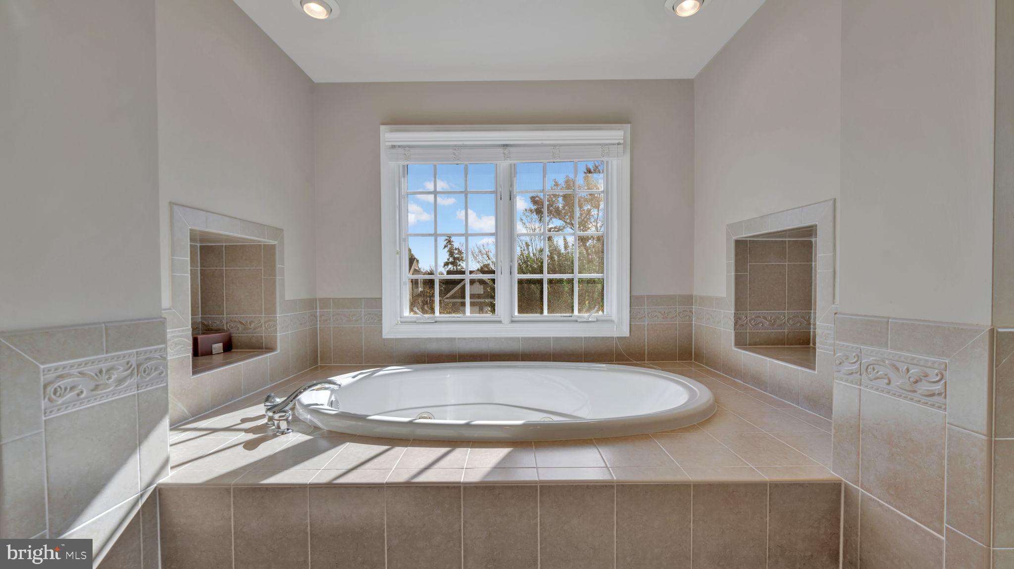 WOODMORE NORTH - Residential