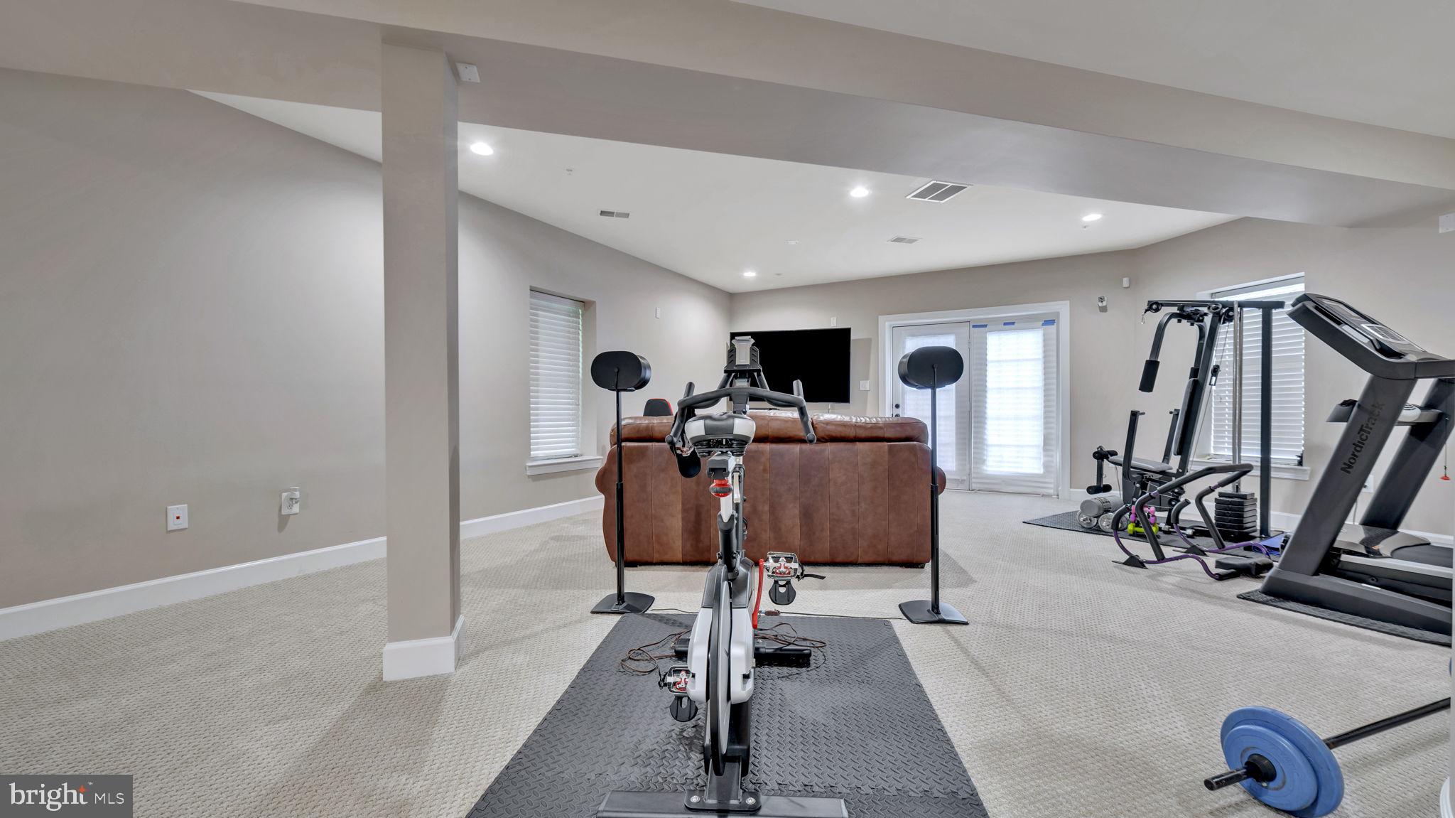 WOODMORE NORTH - Residential