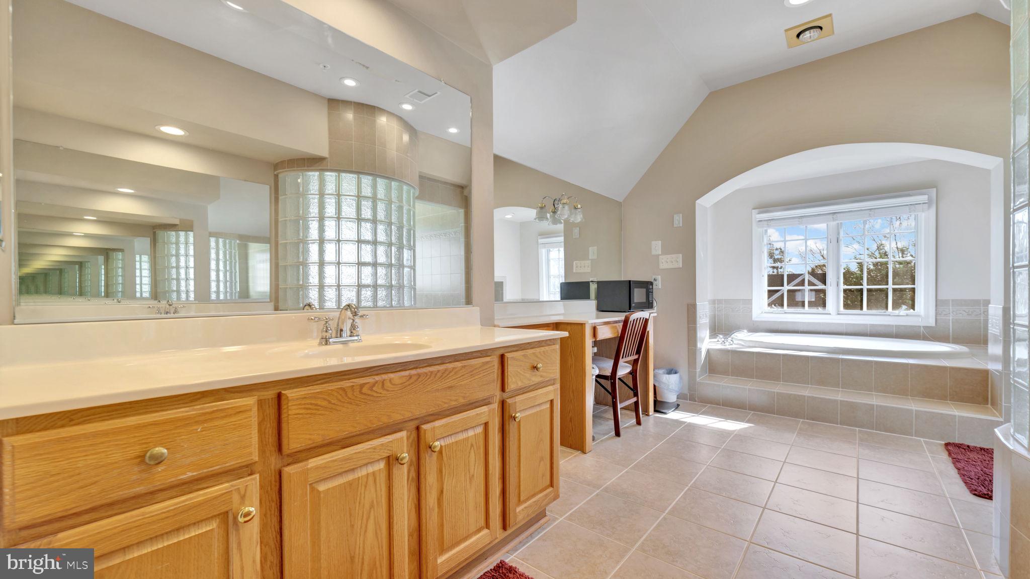 WOODMORE NORTH - Residential