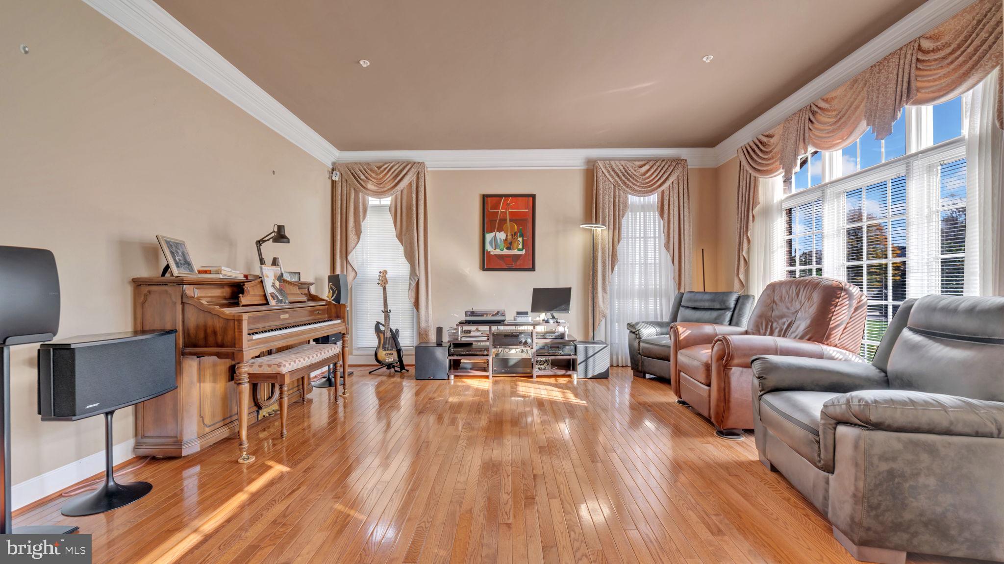 WOODMORE NORTH - Residential