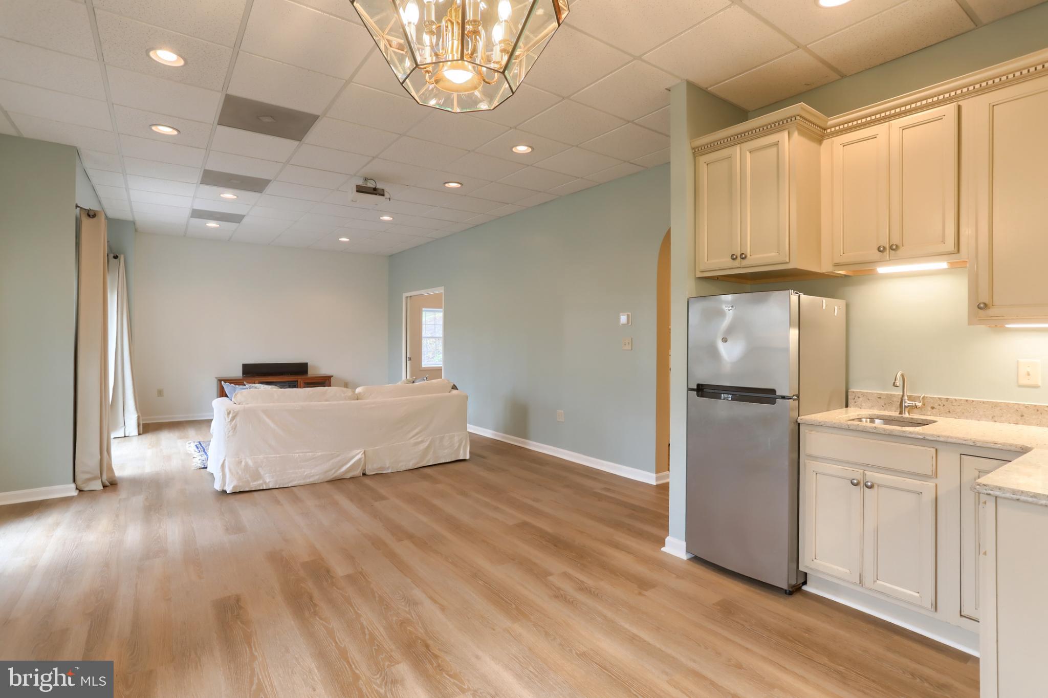 WALTON SPRING HILLS - Residential