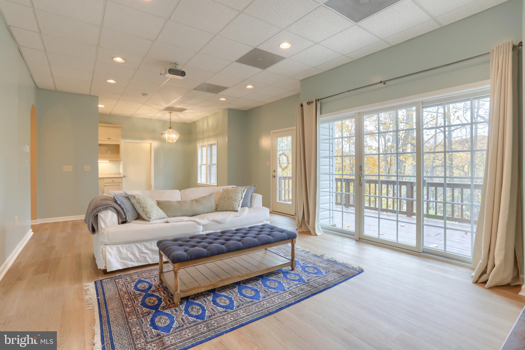 WALTON SPRING HILLS - Residential