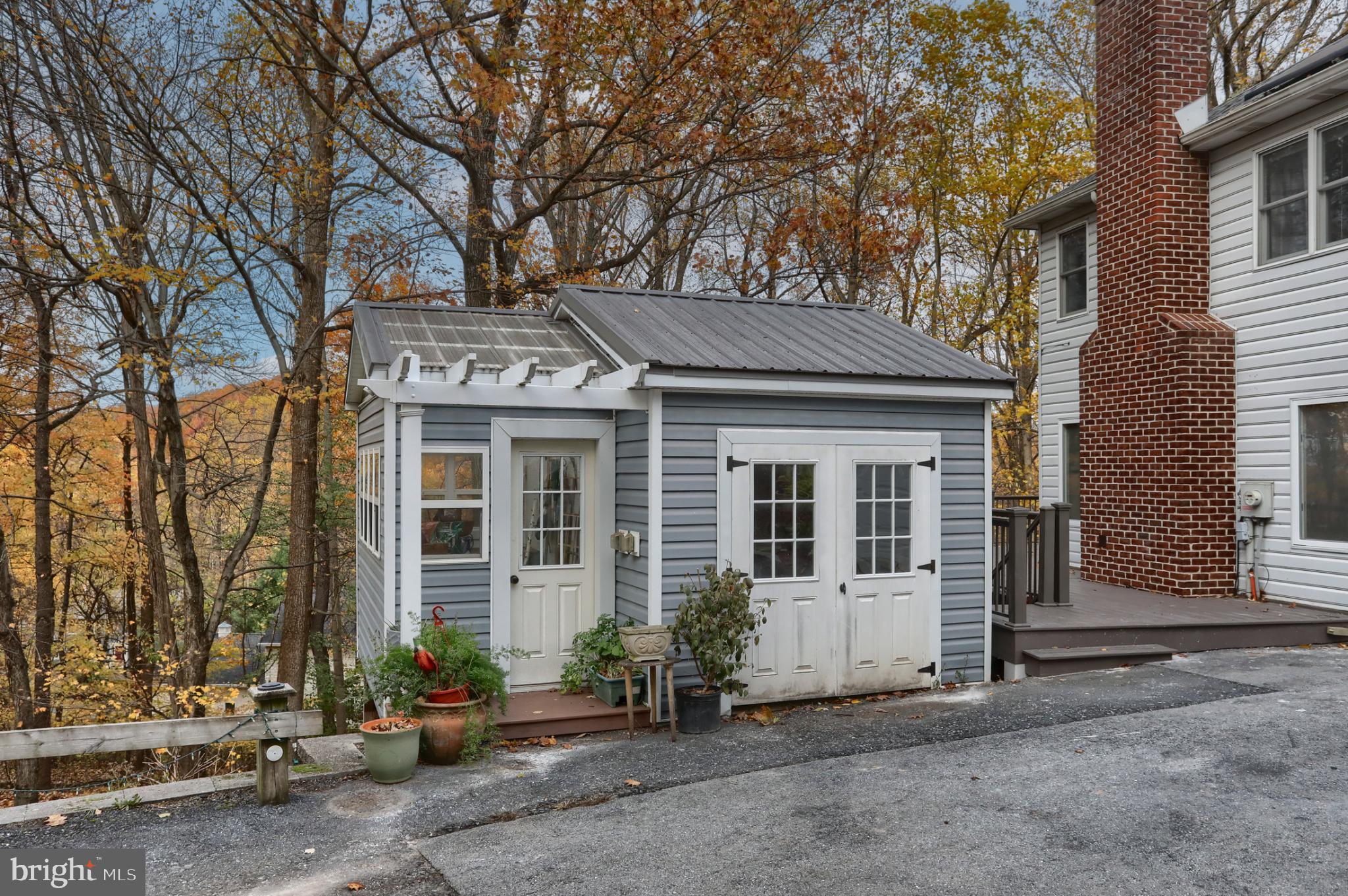 WALTON SPRING HILLS - Residential