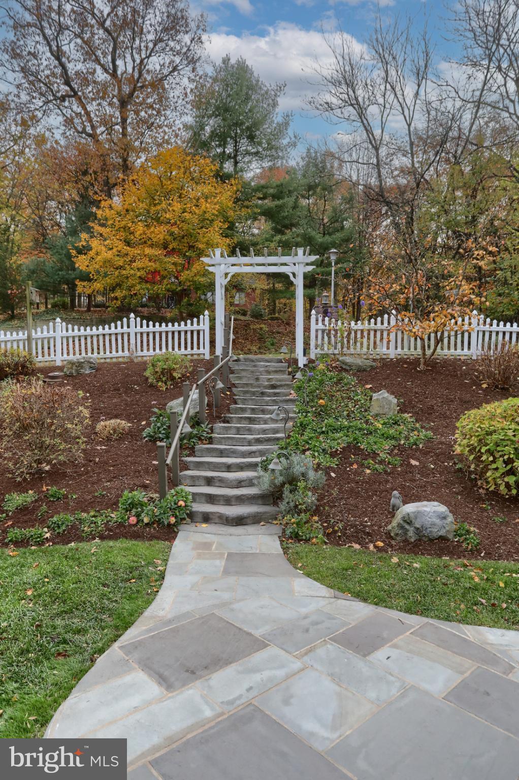 WALTON SPRING HILLS - Residential