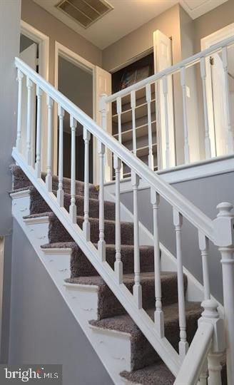 ASHTON GLEN - Residential Lease