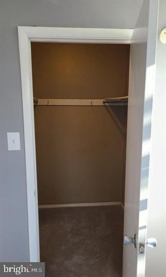 ASHTON GLEN - Residential Lease