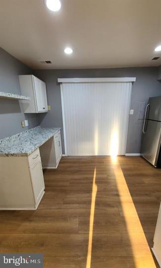 ASHTON GLEN - Residential Lease