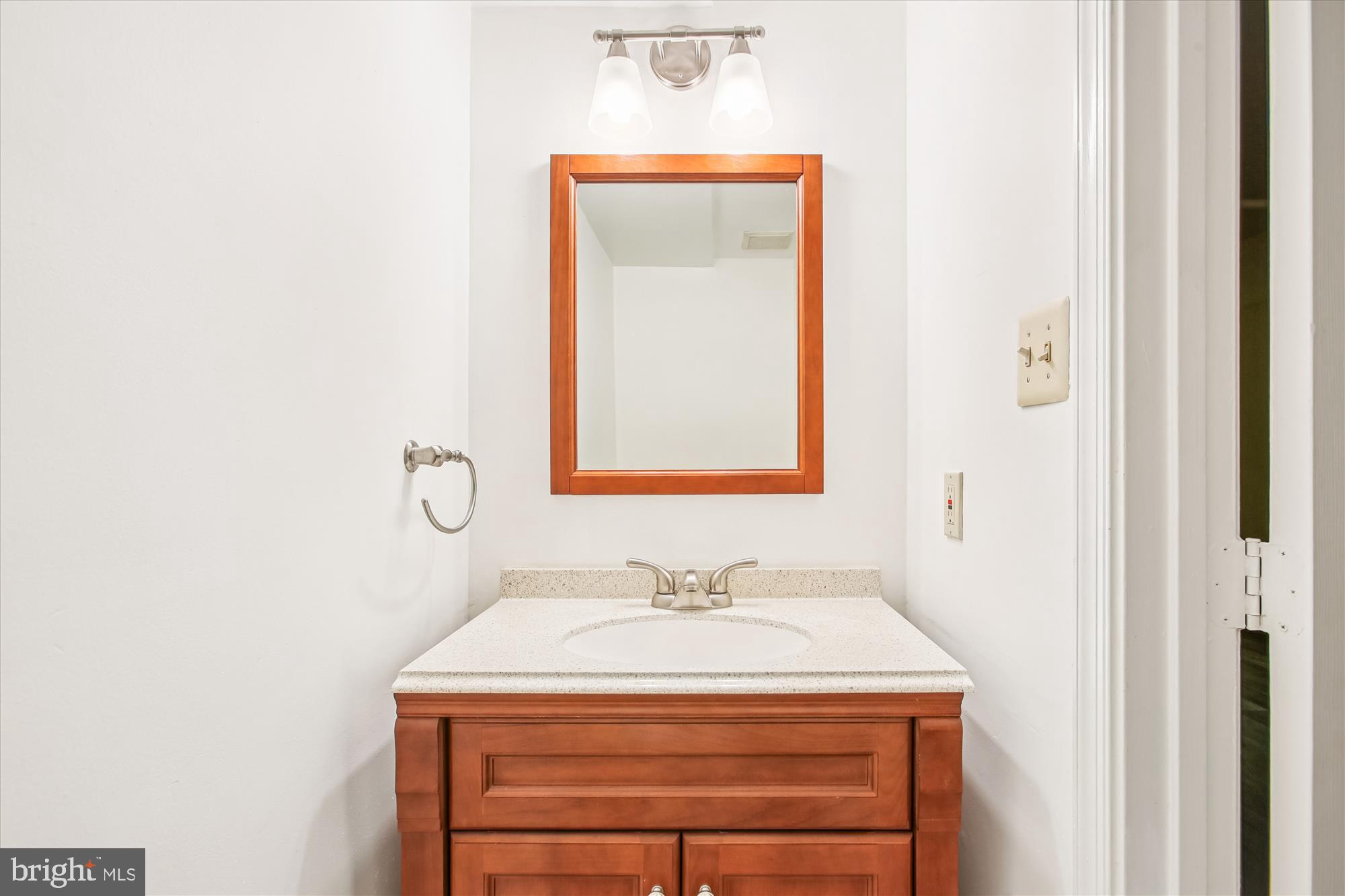 SHADOWBROOK - Residential Lease