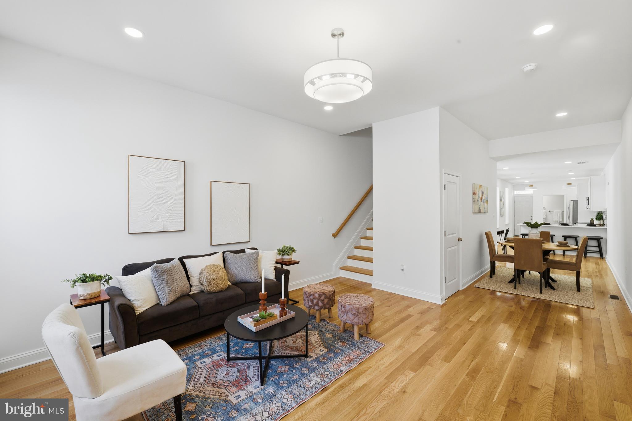 109 S FULTON AVENUE