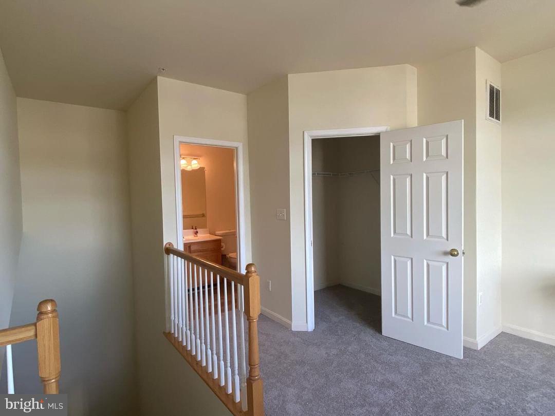 HAMPSHIRE HALL CONDO - Residential