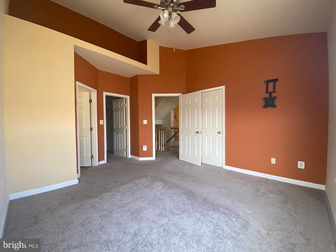 HAMPSHIRE HALL CONDO - Residential