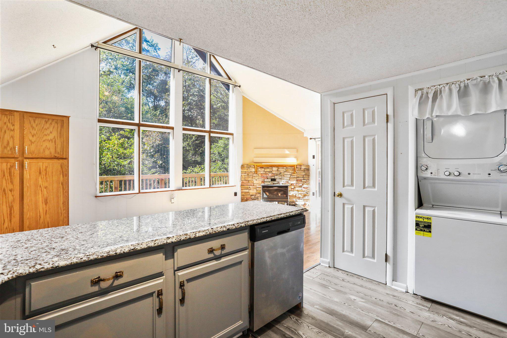 THE WOODS - Residential