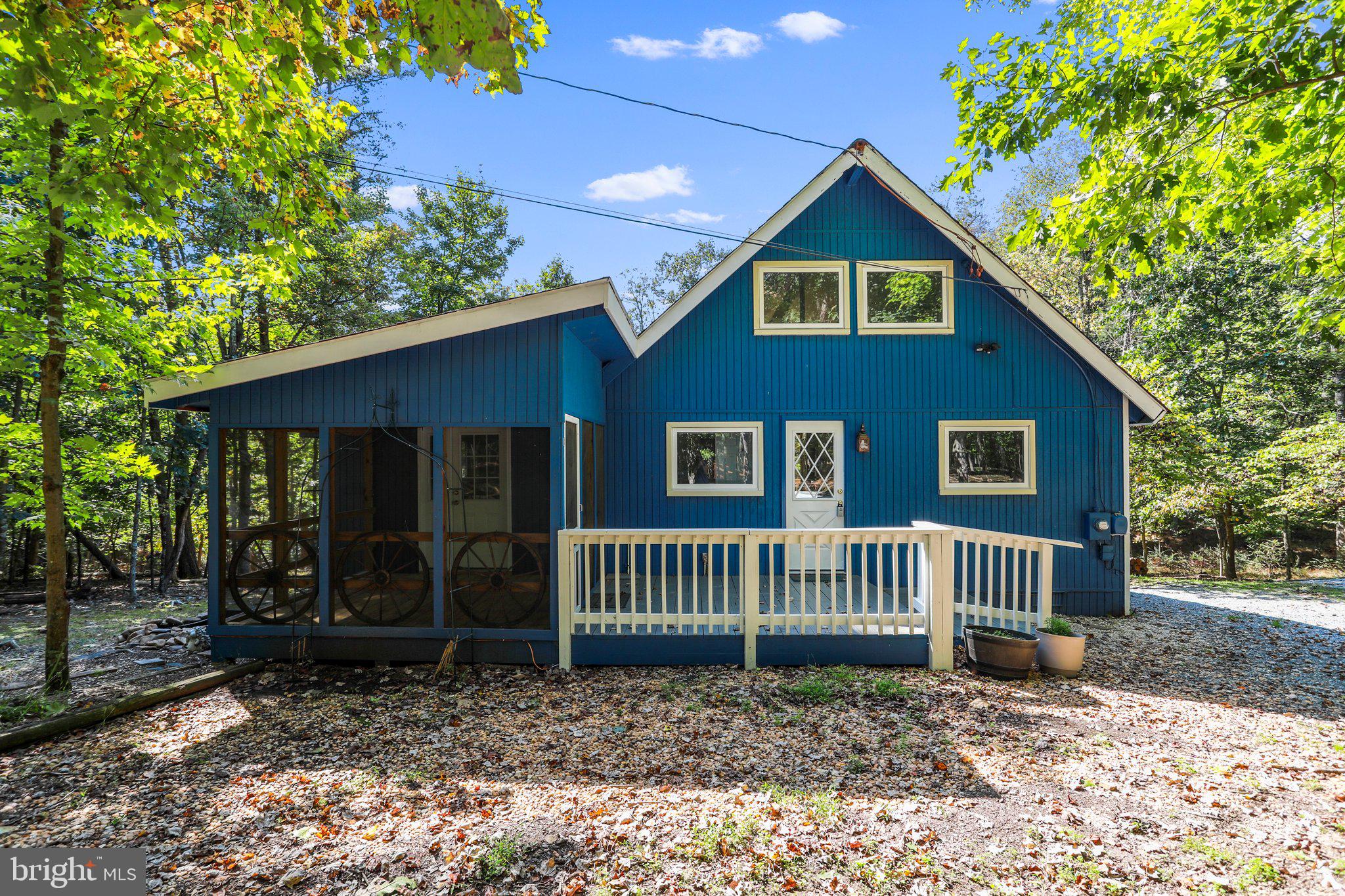 THE WOODS - Residential