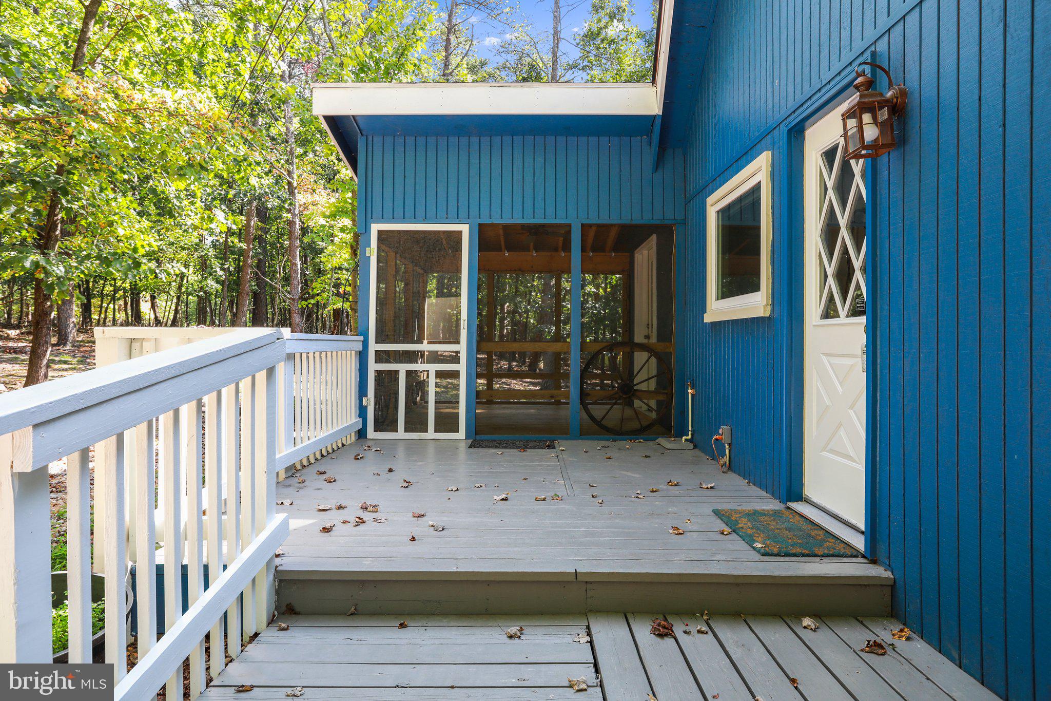 THE WOODS - Residential