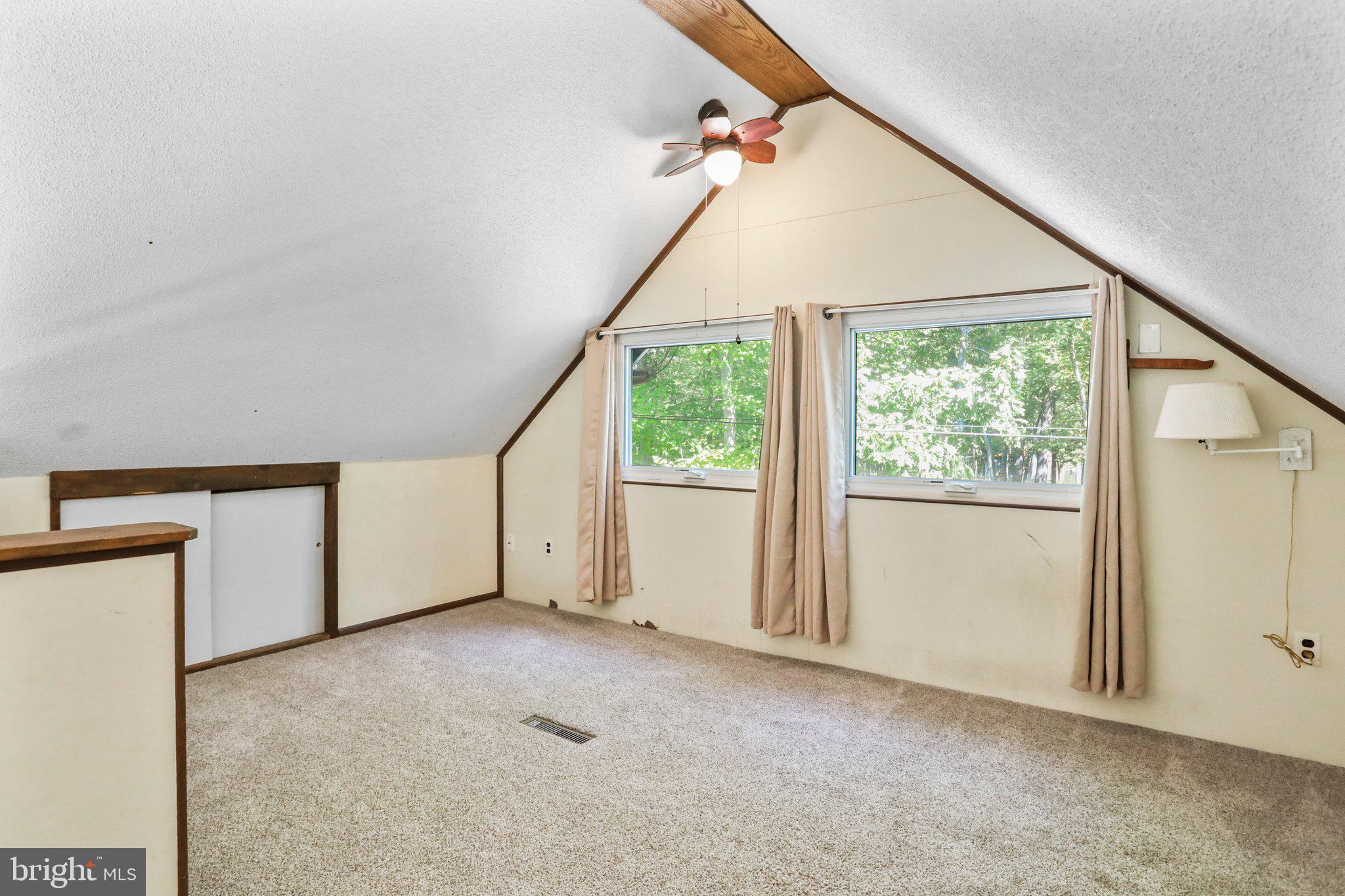 THE WOODS - Residential