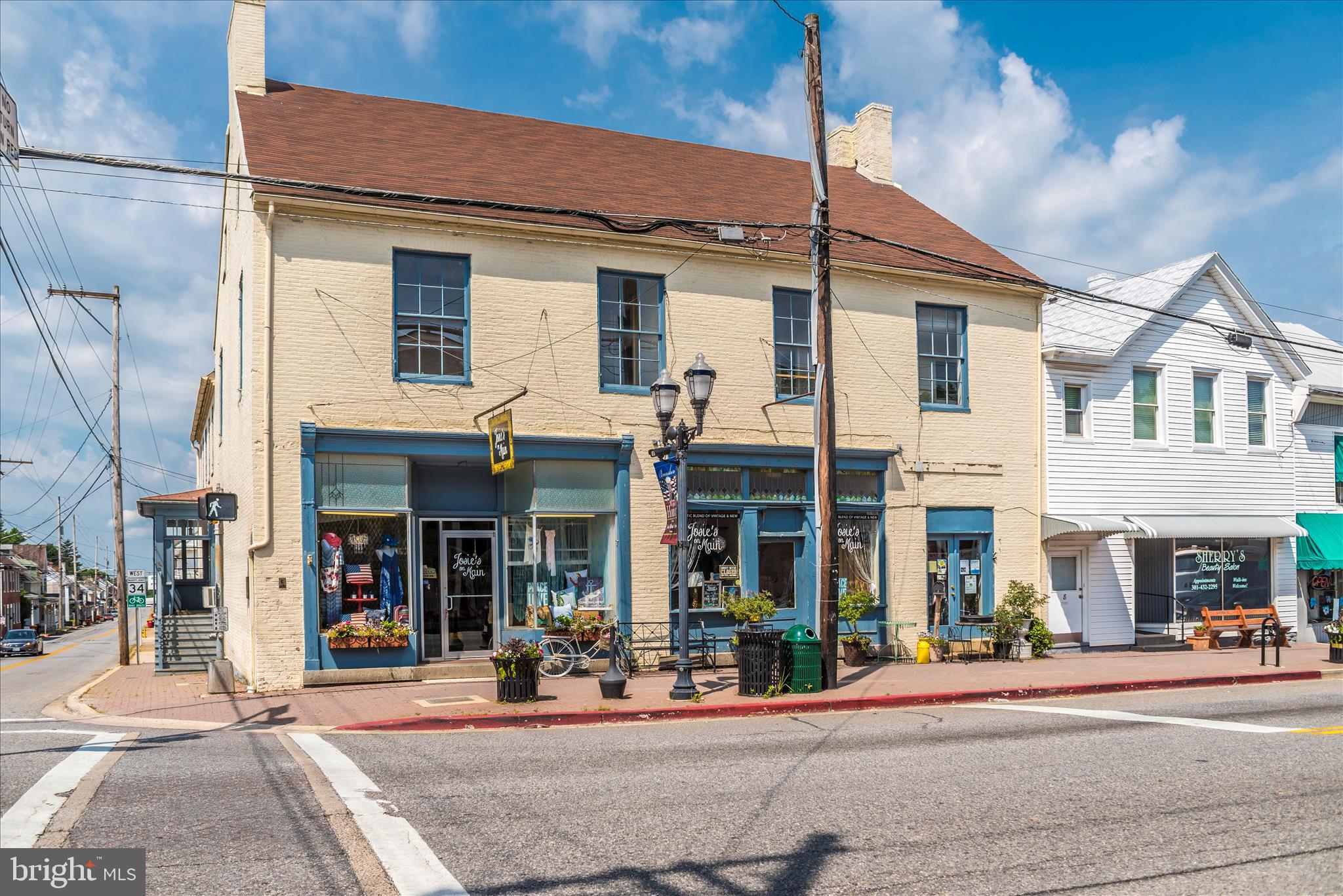 FLETCHER'S GROVE - Residential