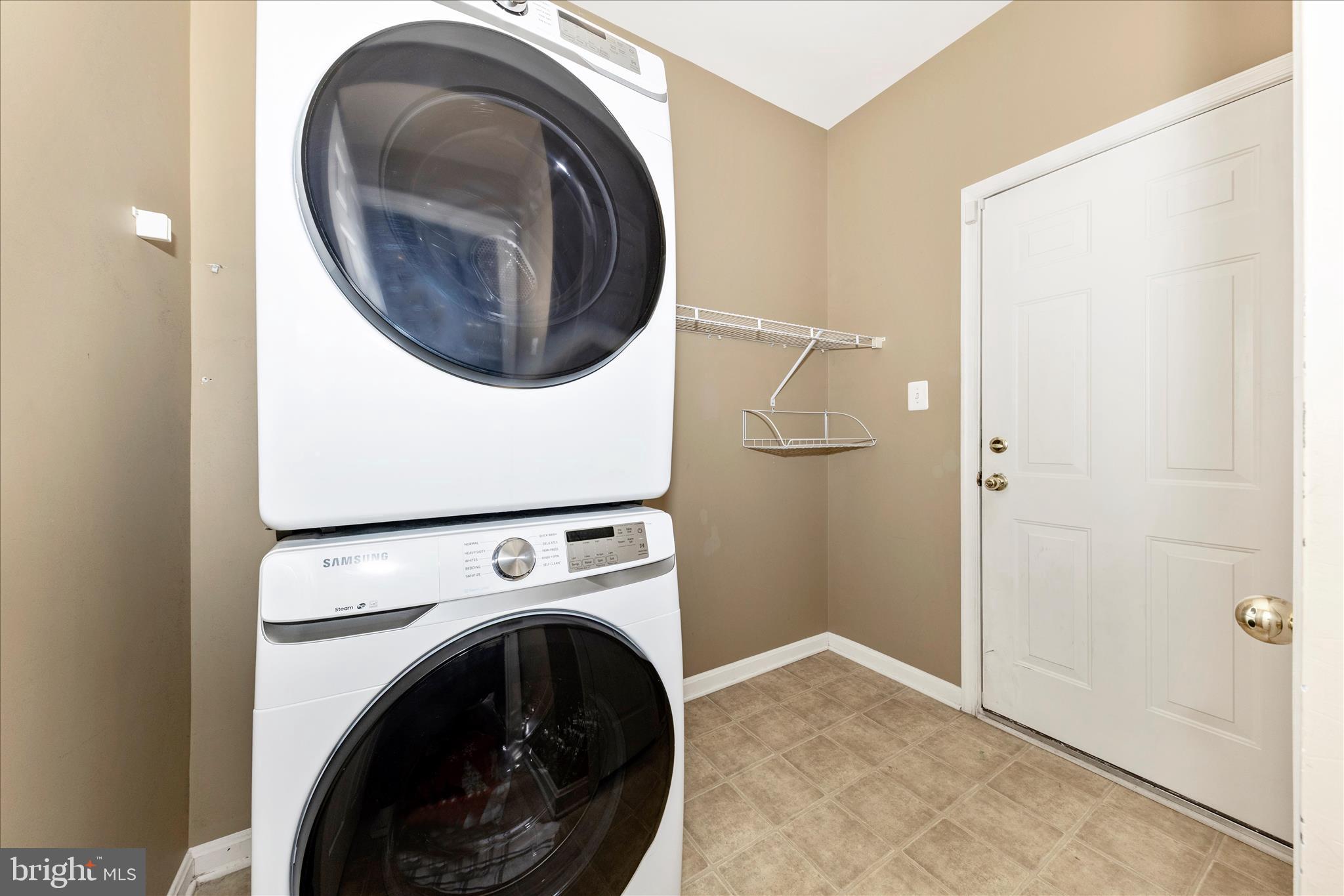 FLETCHER'S GROVE - Residential