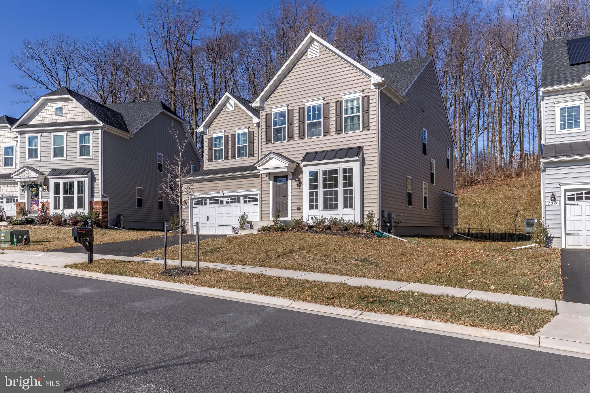 FIELDCREST - Residential